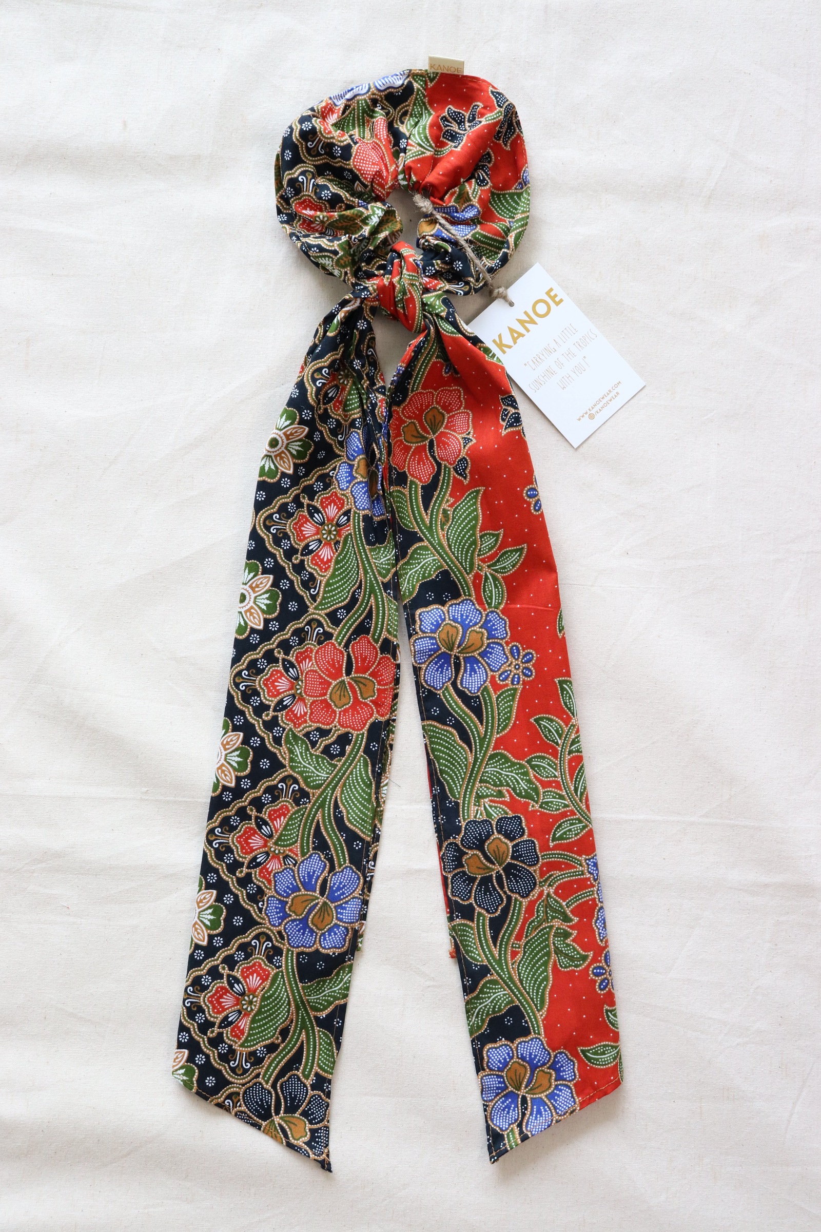 Maxi Batik Scrunchie w/ Ribbon - Maya