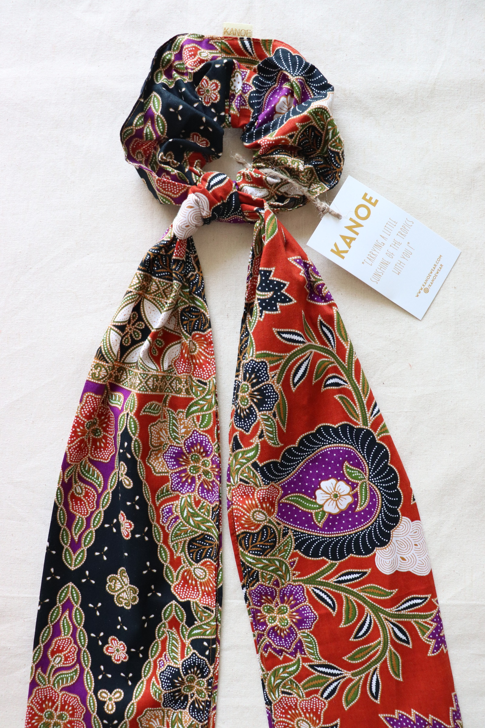Maxi Batik Scrunchie w/ Ribbon - Julia