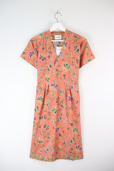 Kimono-wrap-dress-with-mandarin-collar-23