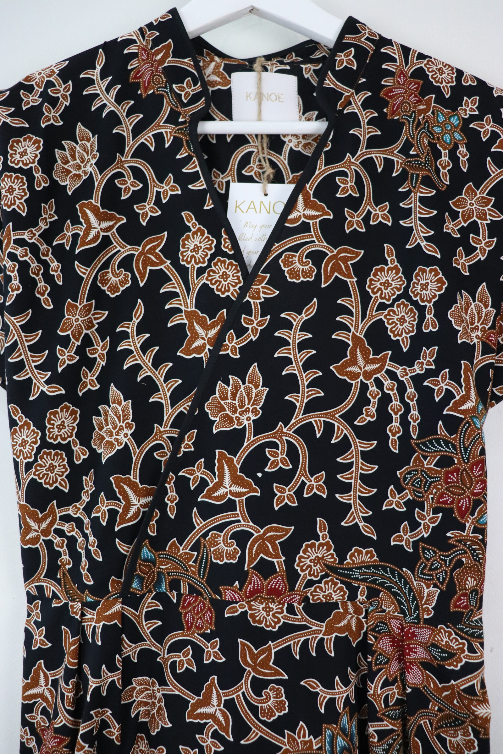 Black Border Kimono Wrap Dress - Tian Hei ( Mandarin Collar )