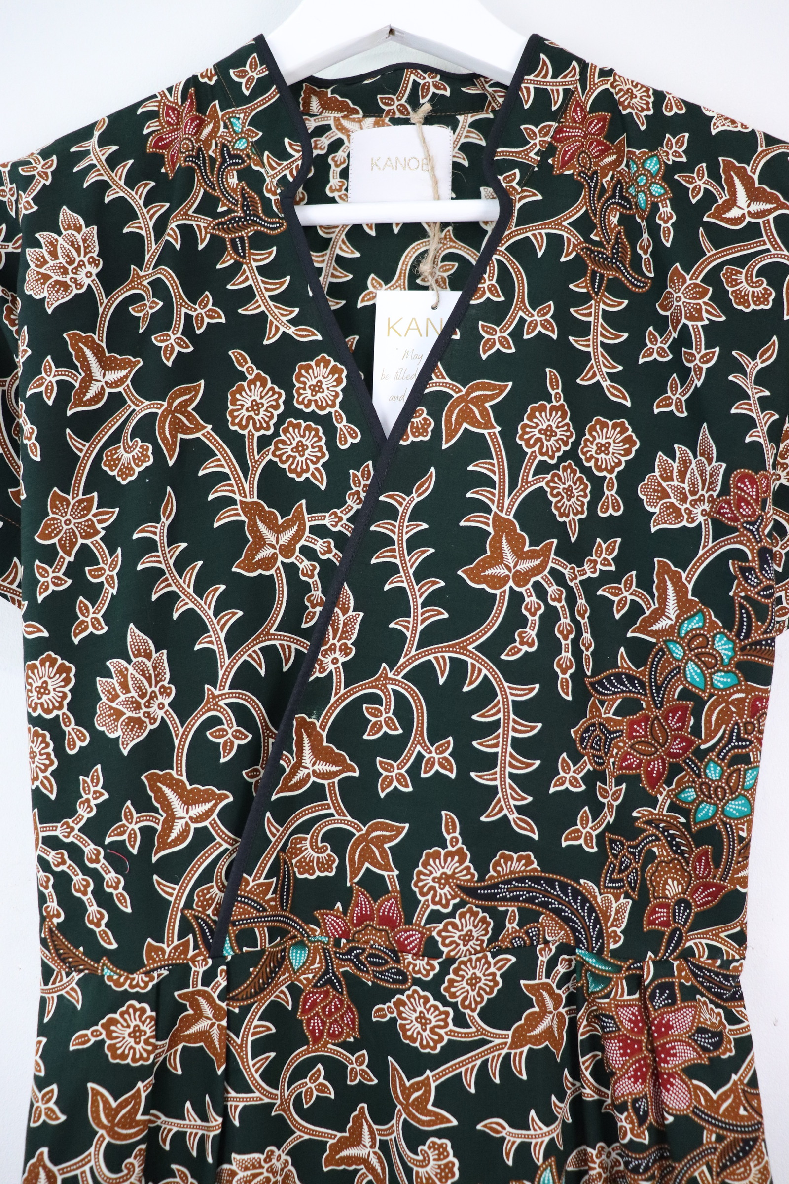 Black Border Kimono Wrap Dress - Tian Qing ( Mandarin Collar )