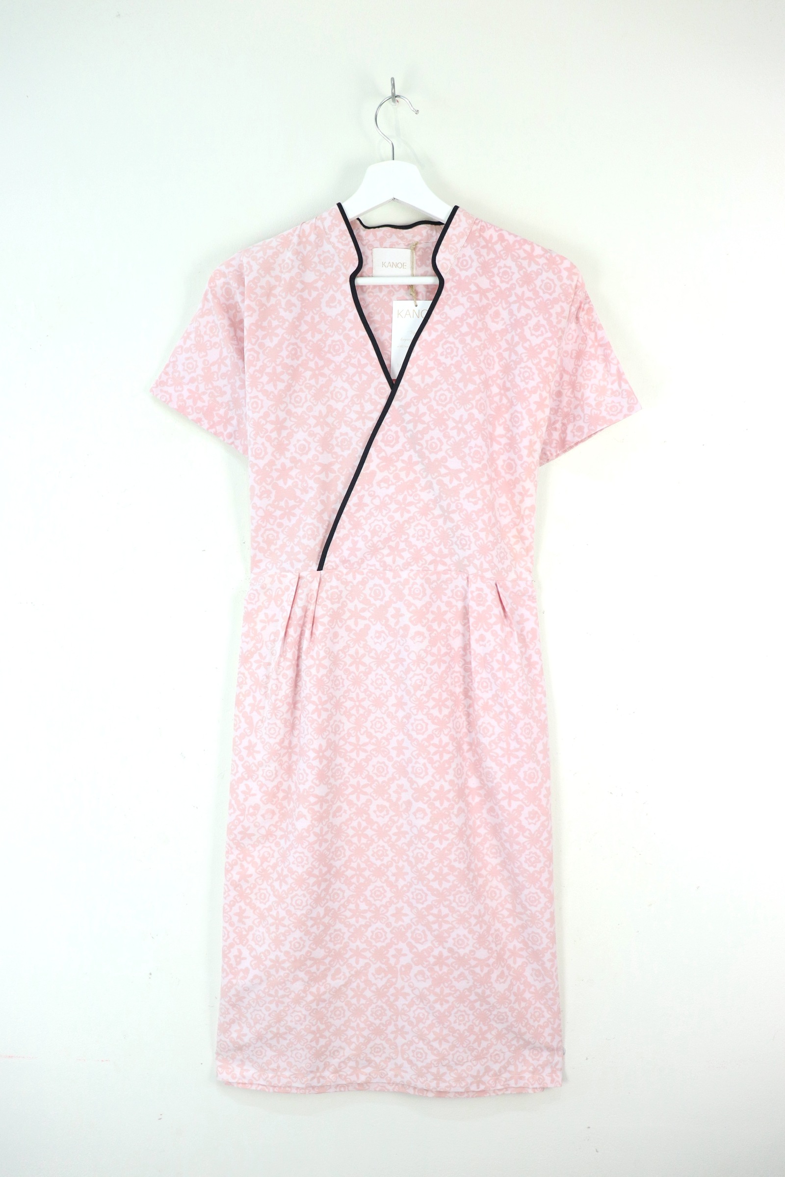 Handmade Black Border Kimono Wrap Dress - Hui Hua ( Mandarin Collar )