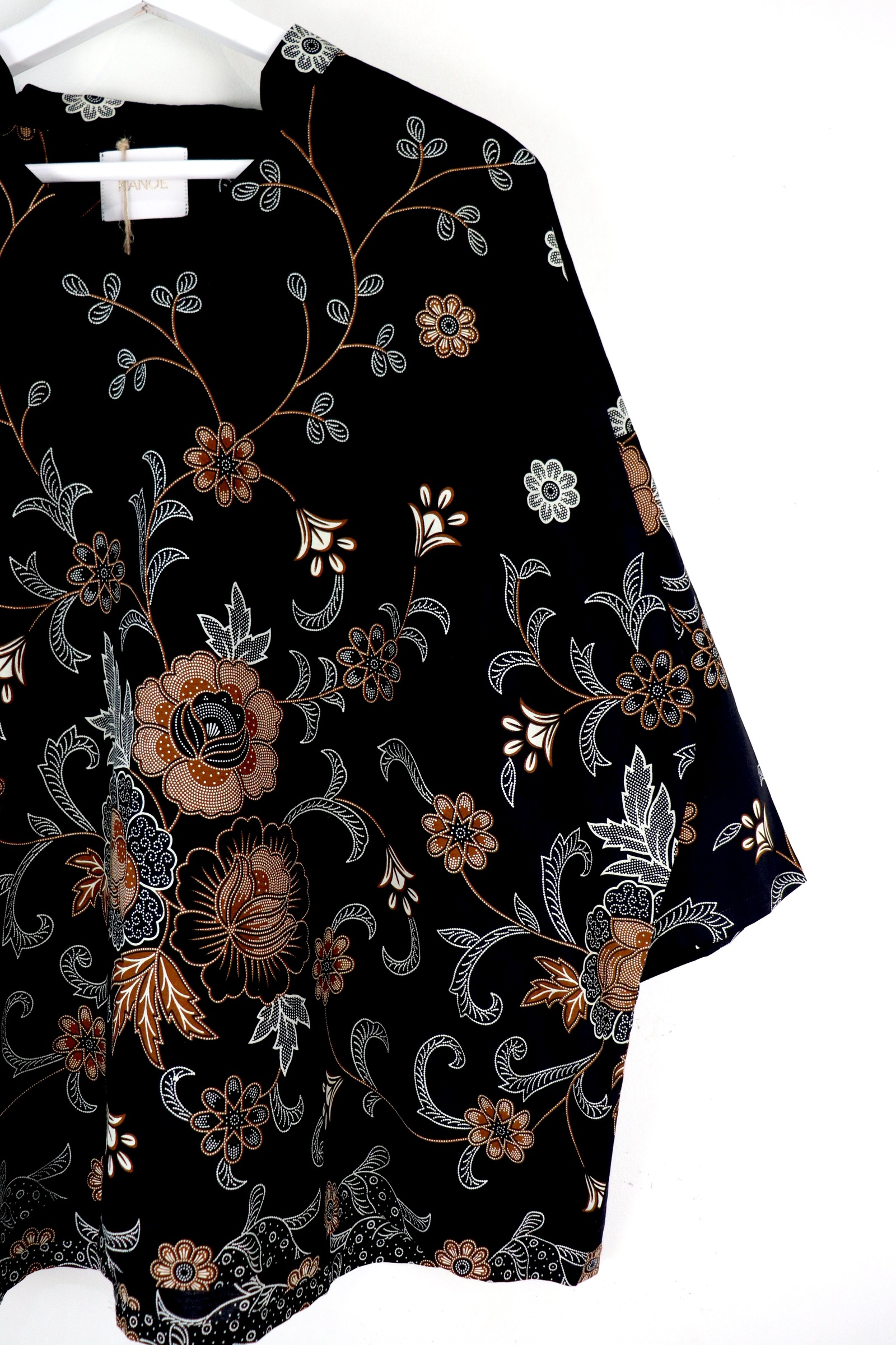 BIG GIRL Batik Top w/ Mandarin Collar - Ming Midnight