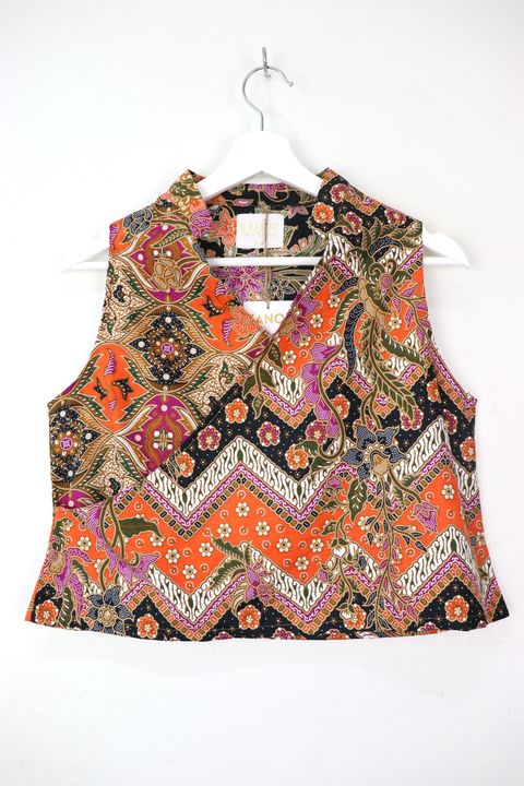 Batik-sam-fu-top-cropped4