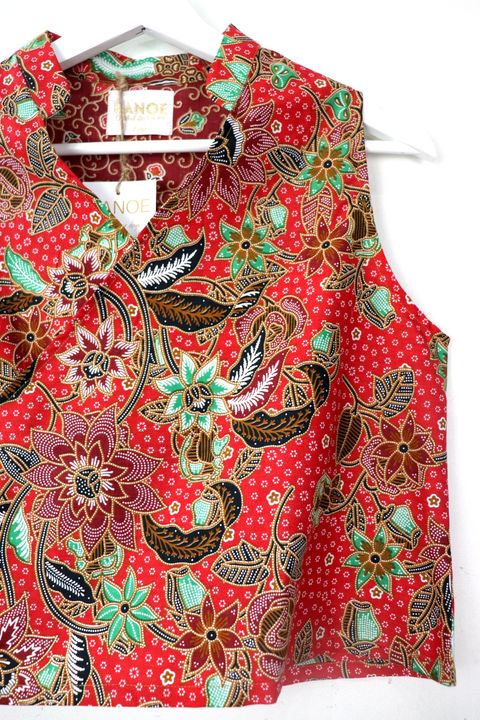 Batik-sam-fu-top-cropped11