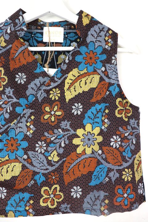 Batik-sam-fu-top-cropped41