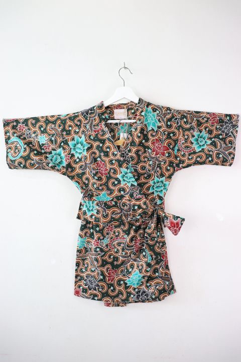 kimono-wrap-batik-set-23