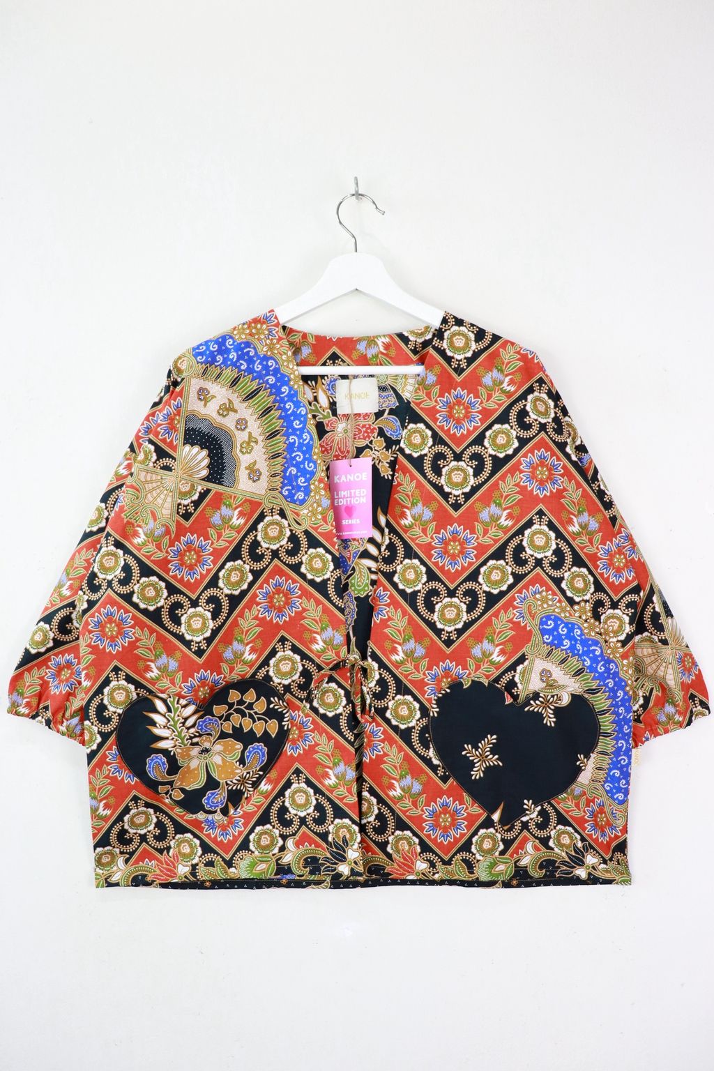 heart-pocket-batik-kimono-signature-2