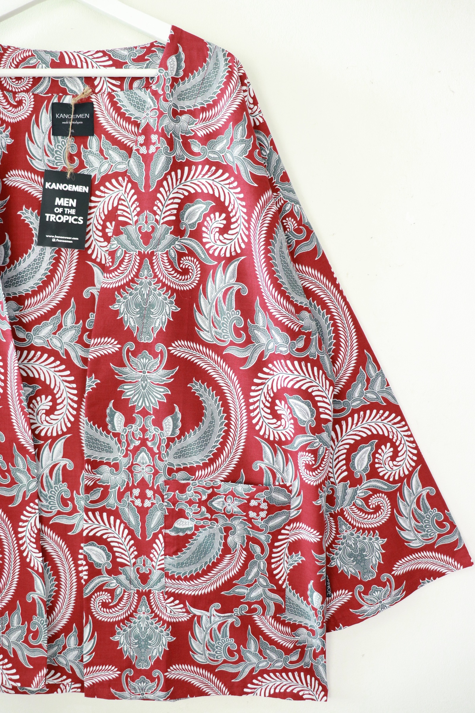 KANOEMEN Basic Batik Kimono - Lion's Dance