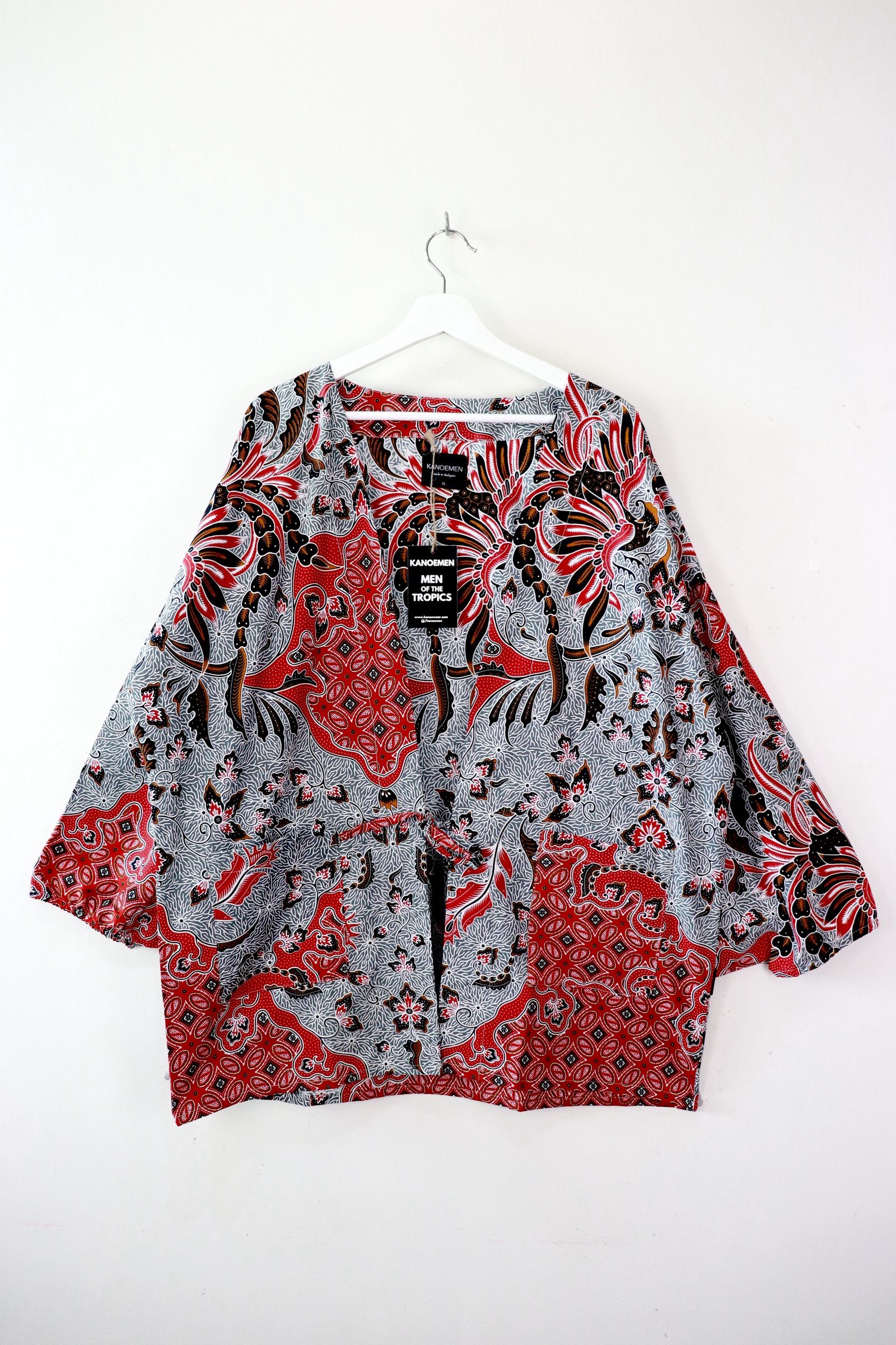 KANOEMEN Signature Batik Kimono - Divine Red