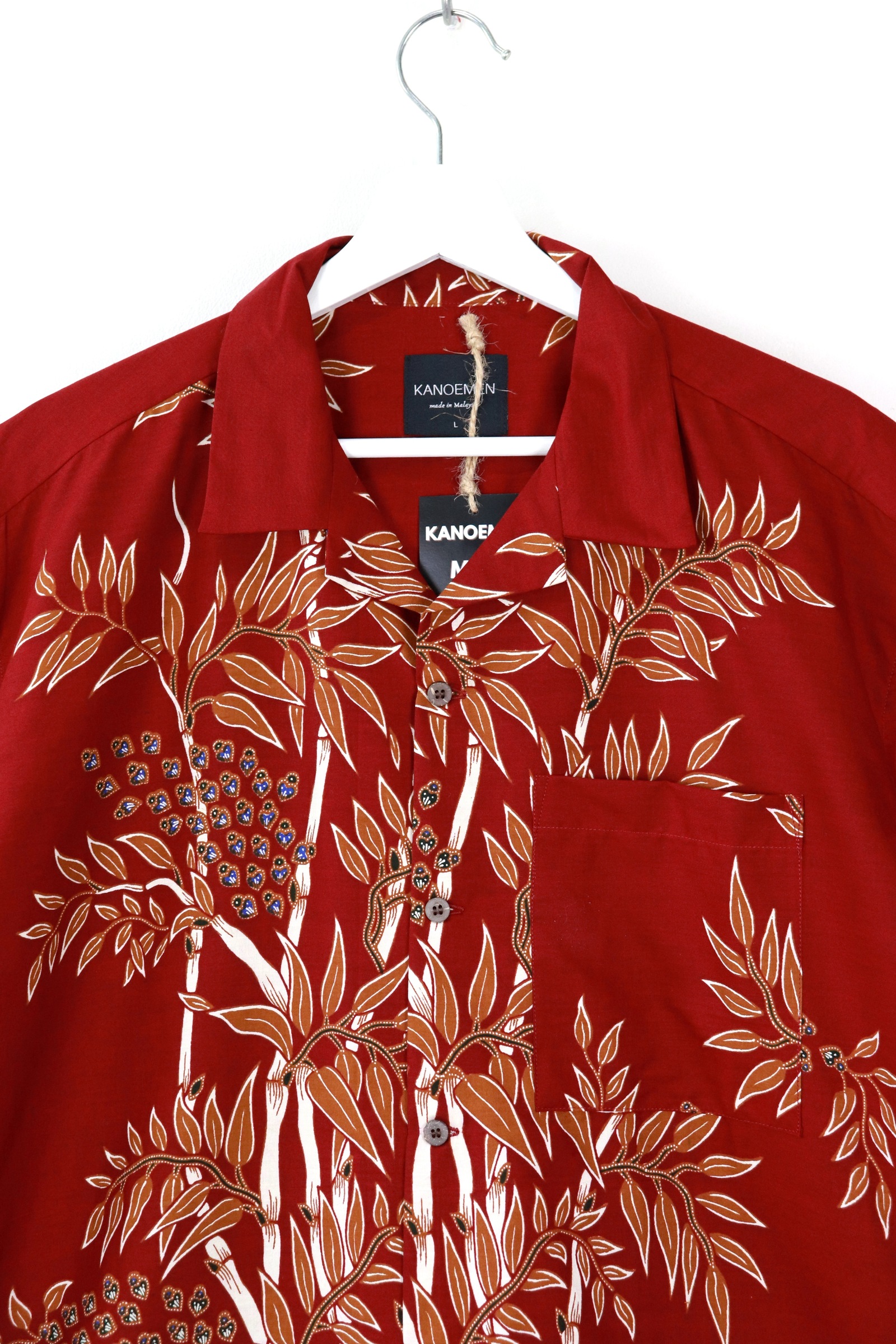 KANOEMEN Open Collar Batik Shirt - Growing Bliss [ L ] 