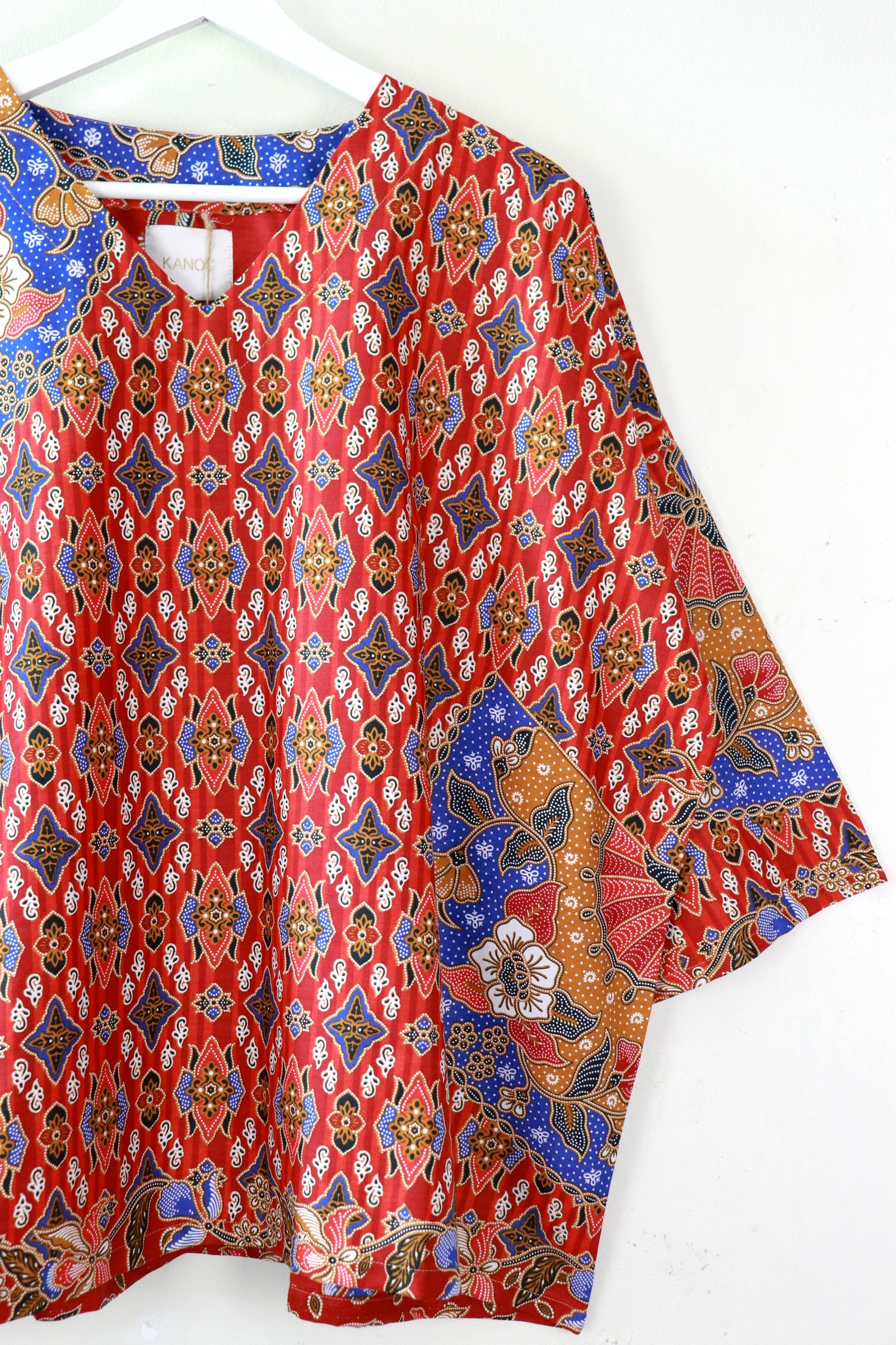 BIG GIRL Batik Top - Merah