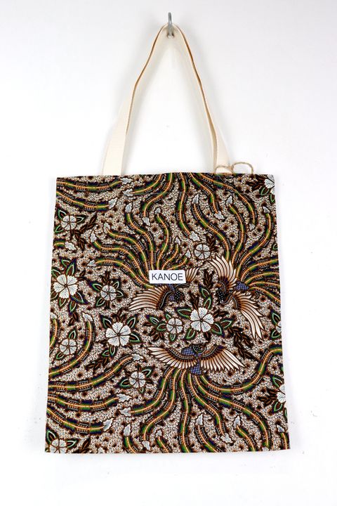 mid-batik-tote-bag-24