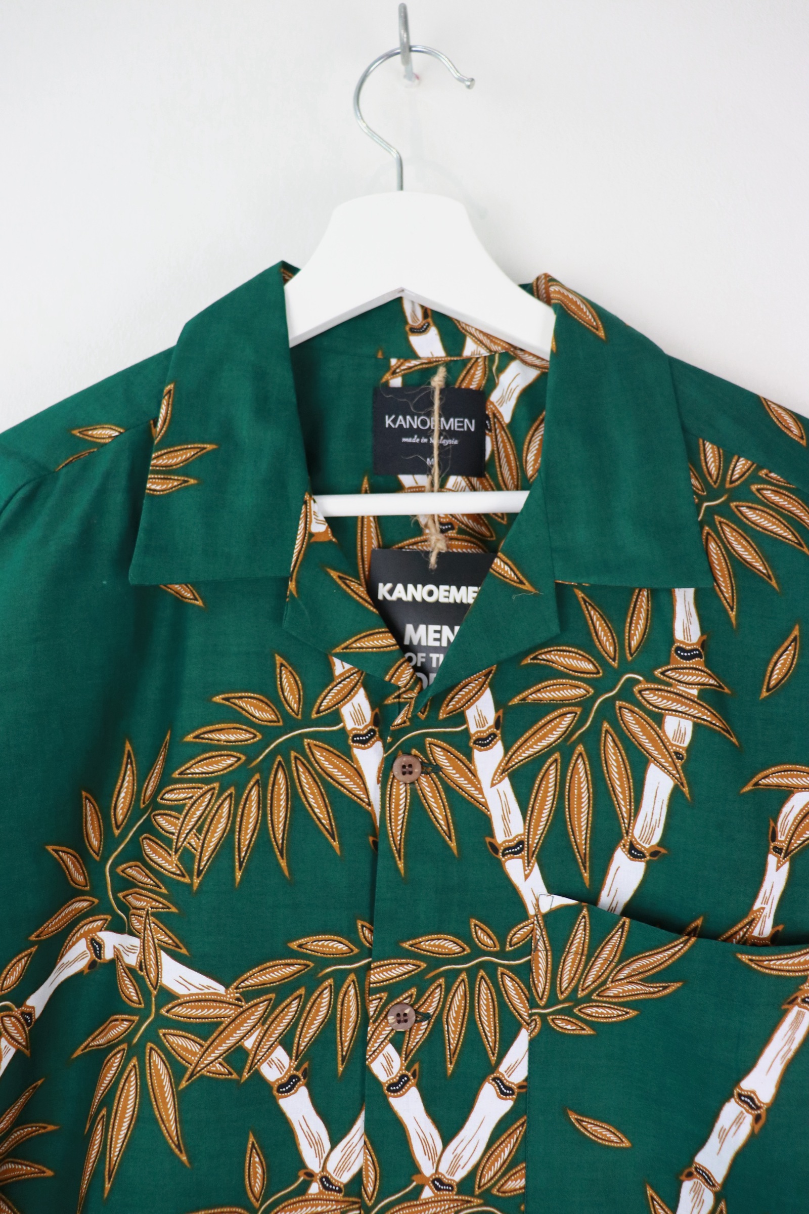 KANOEMEN Open Collar Batik Shirt - Michael [ M ] 