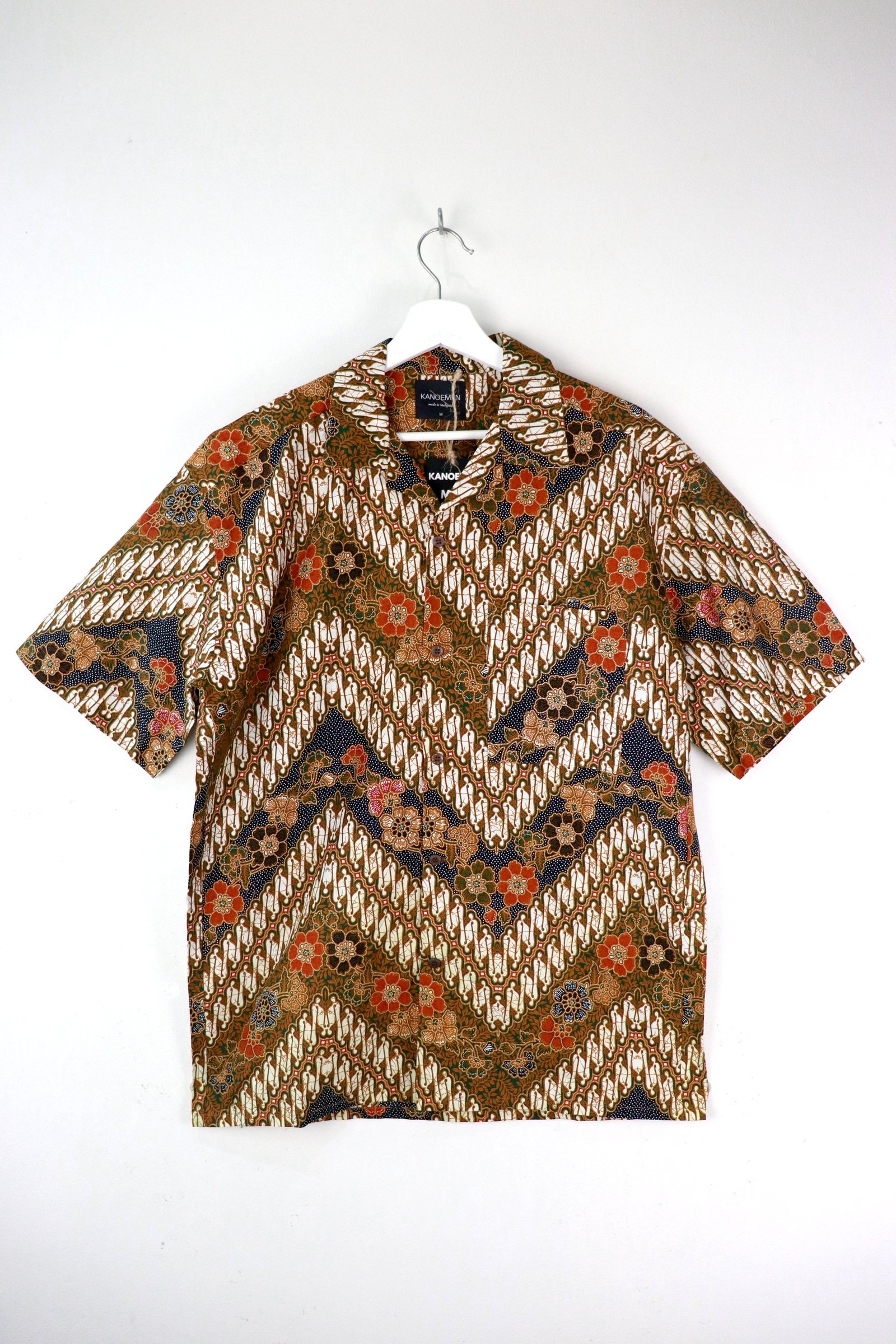 KANOEMEN Open Collar Batik Shirt - Jonathan [ M ] 