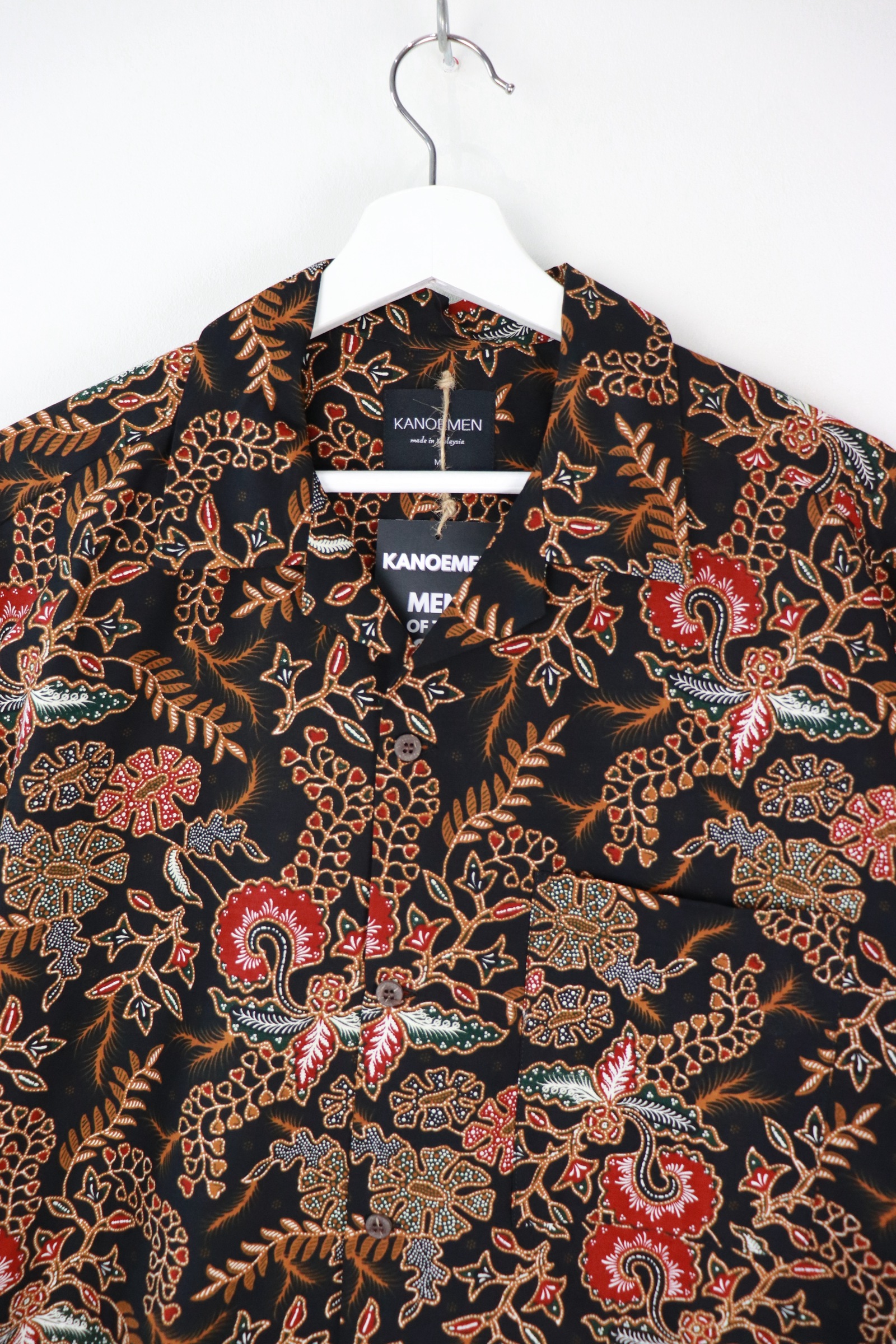KANOEMEN Open Collar Batik Shirt - Vincent [ M / L  ] 