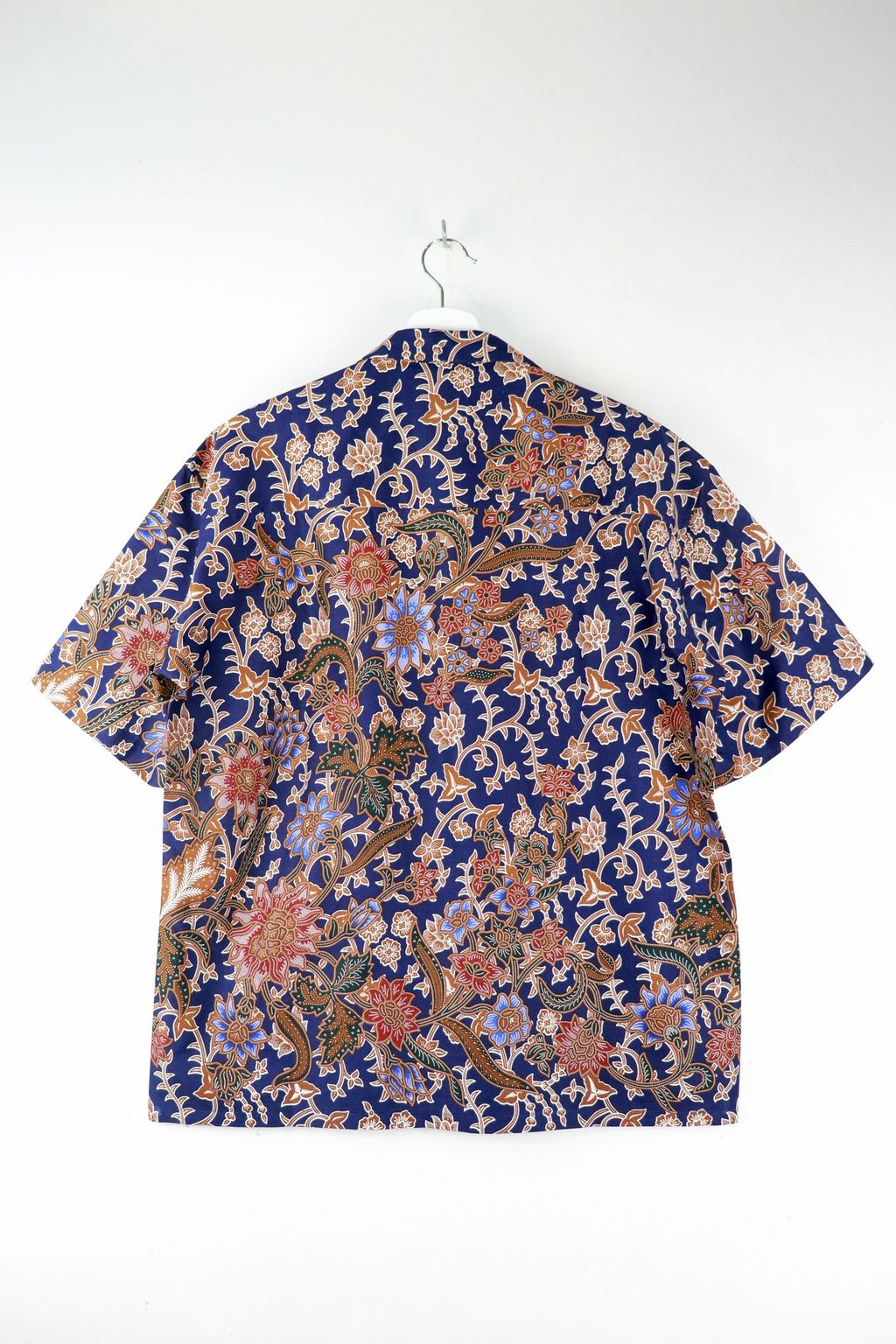 kanoemen-open-collared-batik-shirt-52