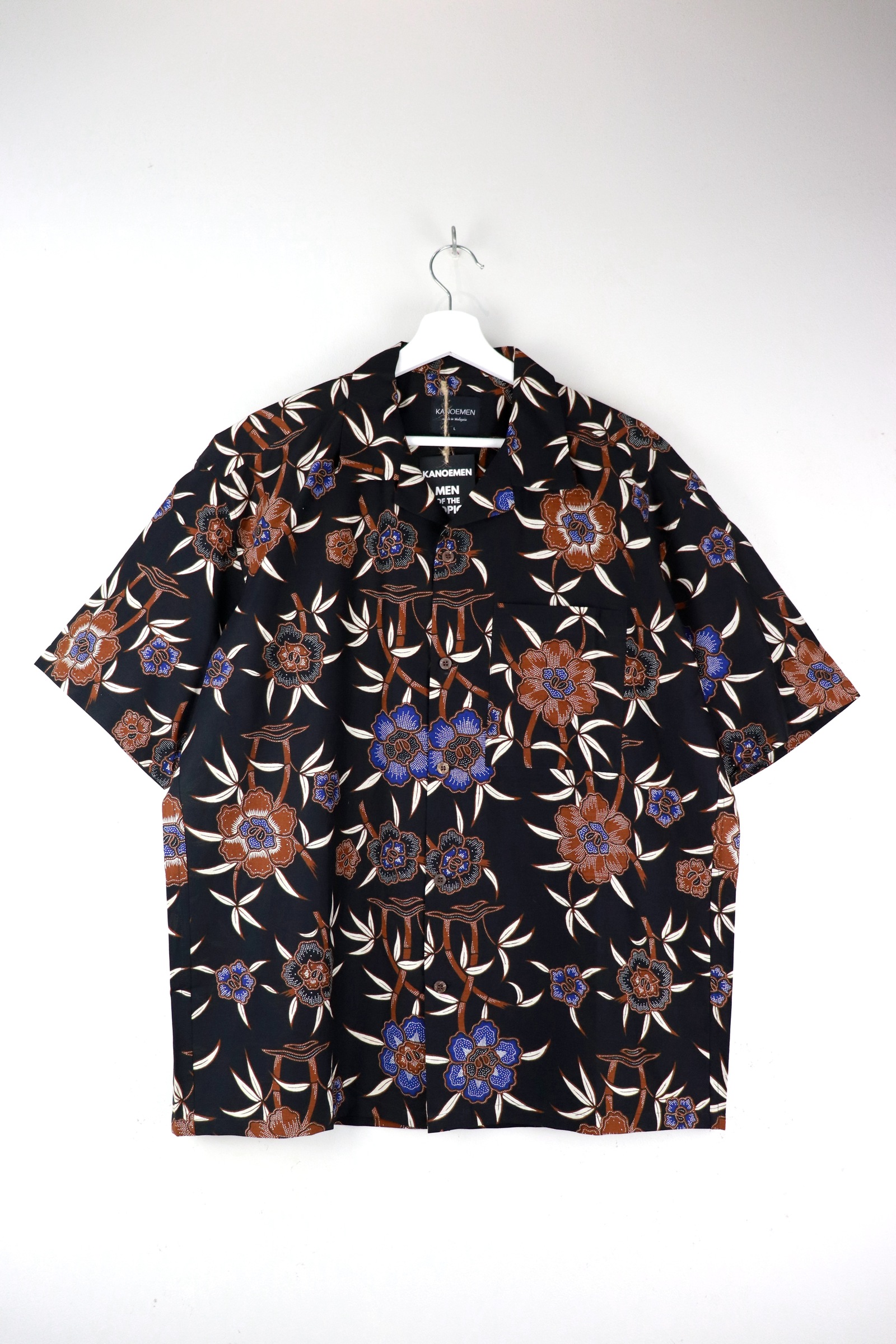 KANOEMEN Open Collar Batik Shirt - Edward [ L ] 