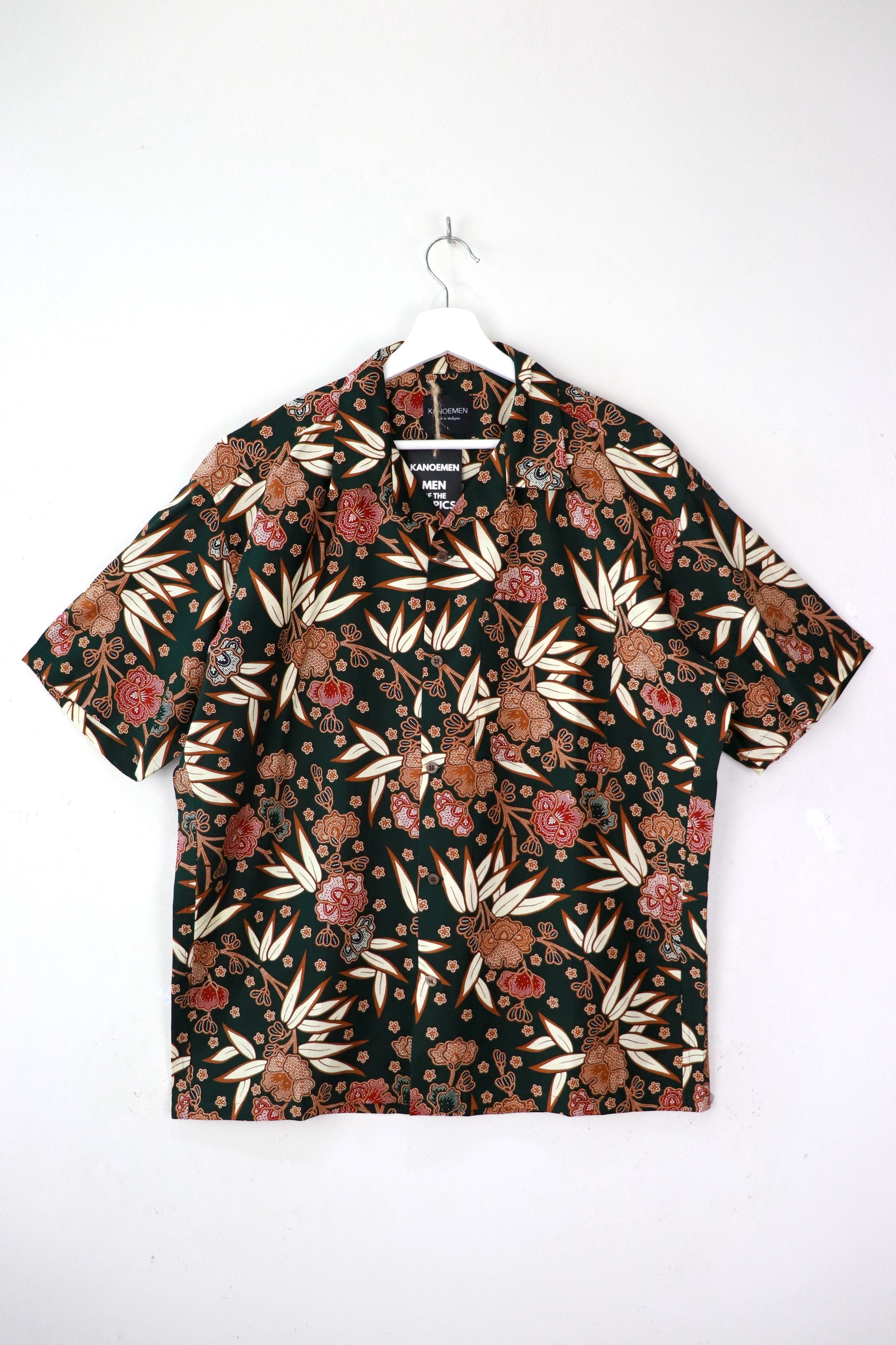 KANOEMEN Open Collar Batik Shirt - Romeo [ L ] 