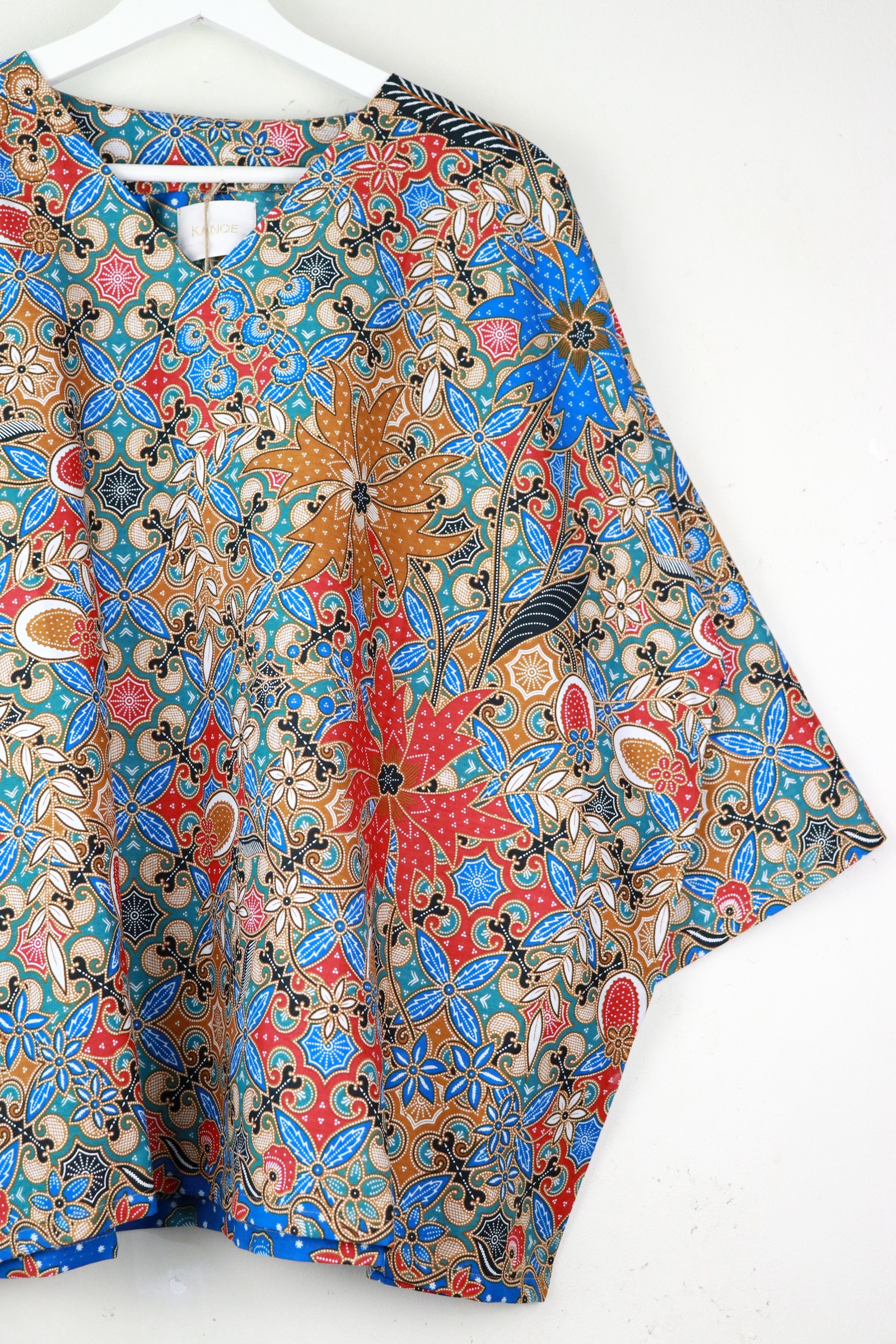 BIG GIRL Batik Top - Aoi