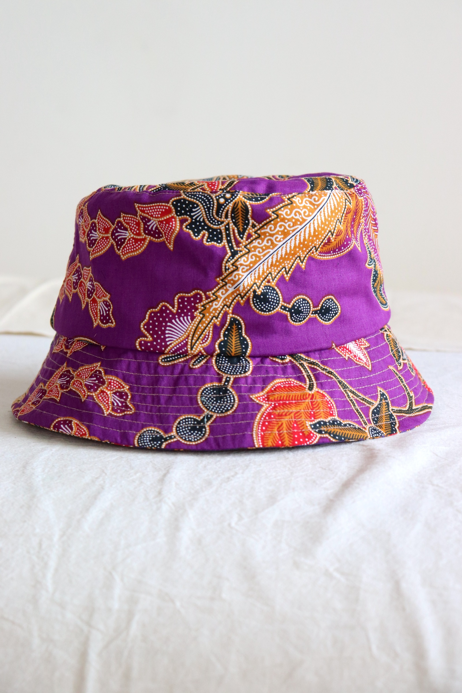 Batik Bucket Hat Short Brim - Sunset Drive