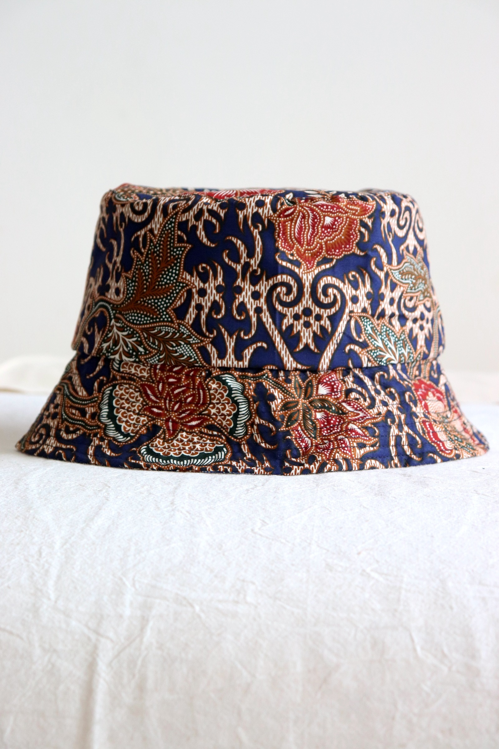 Batik Bucket Hat Short Brim - Ocean Deep