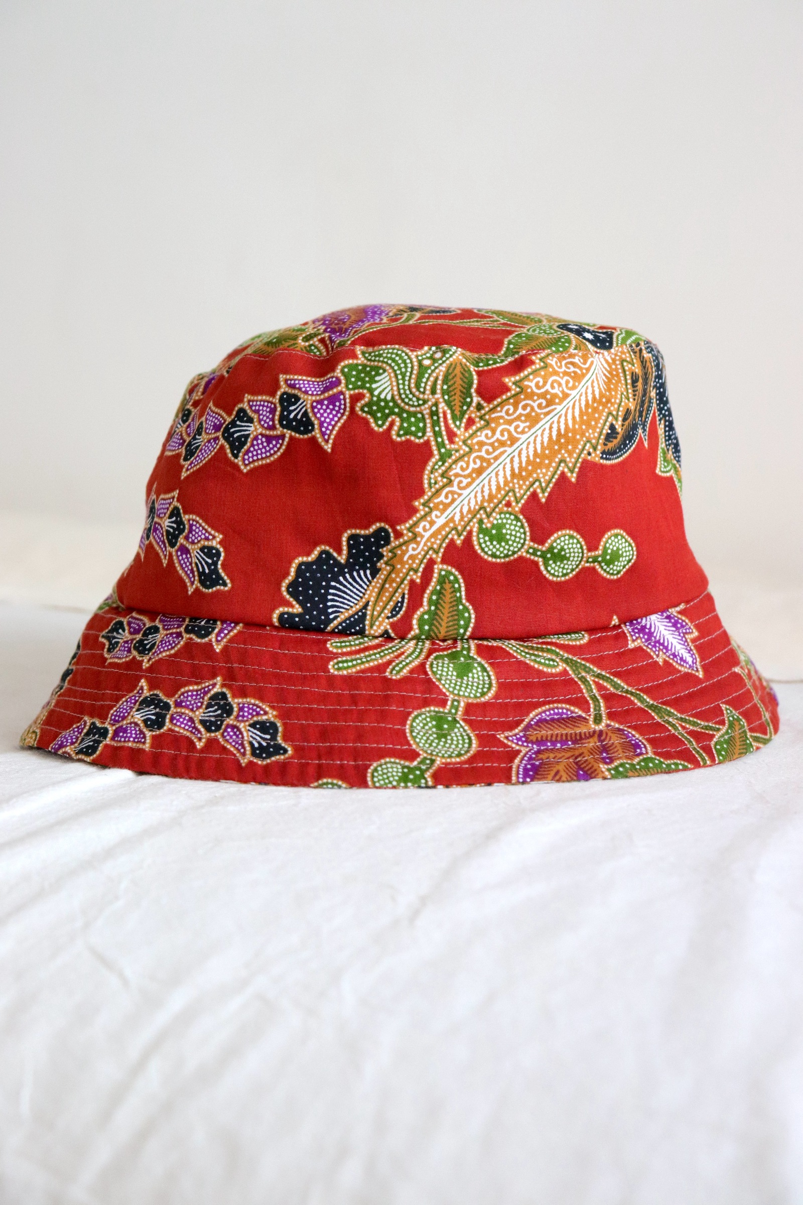 Batik Bucket Hat Short Brim - Sun Kissed