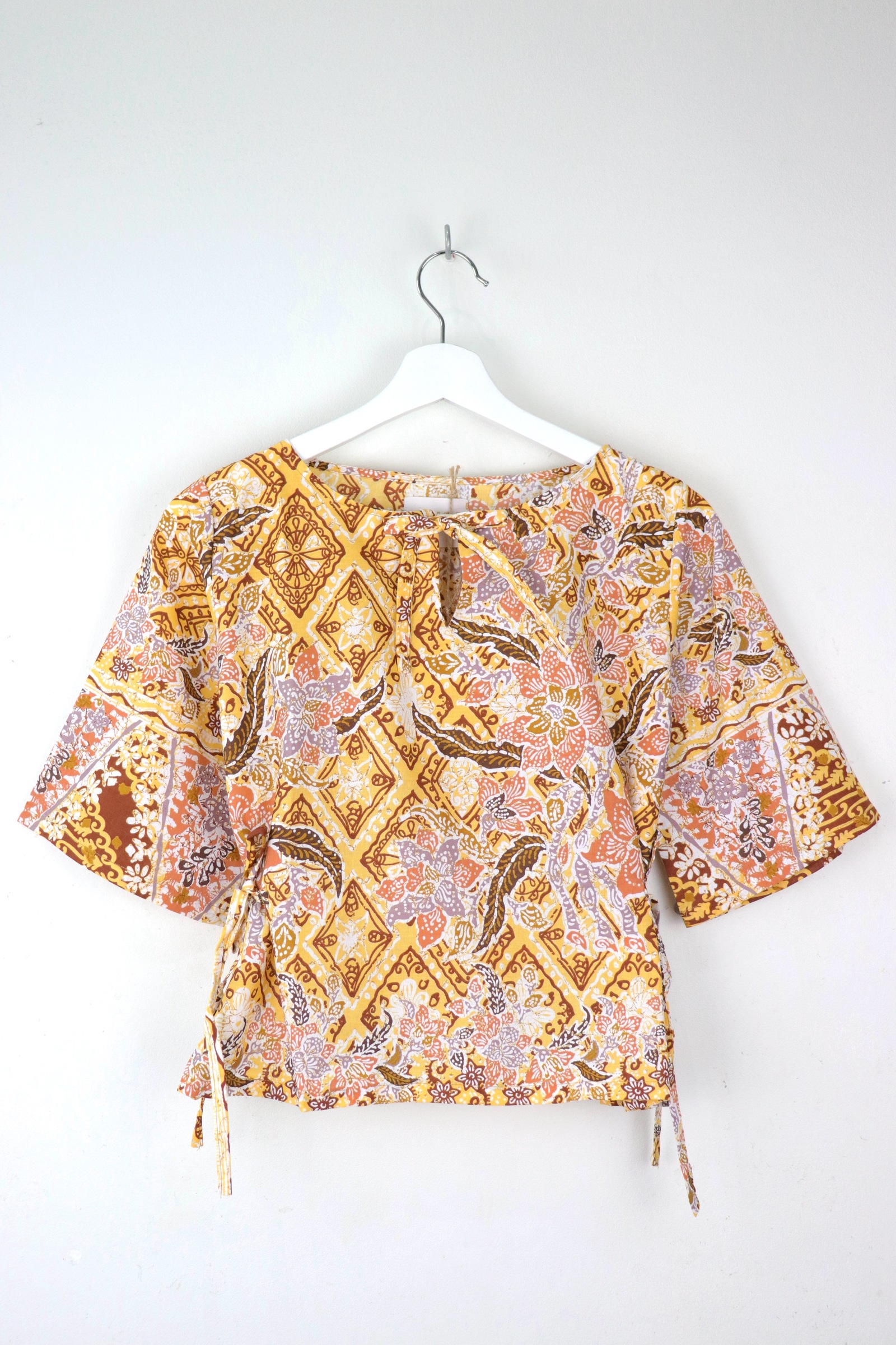 Kedah Batik Top - Puteri Cahaya