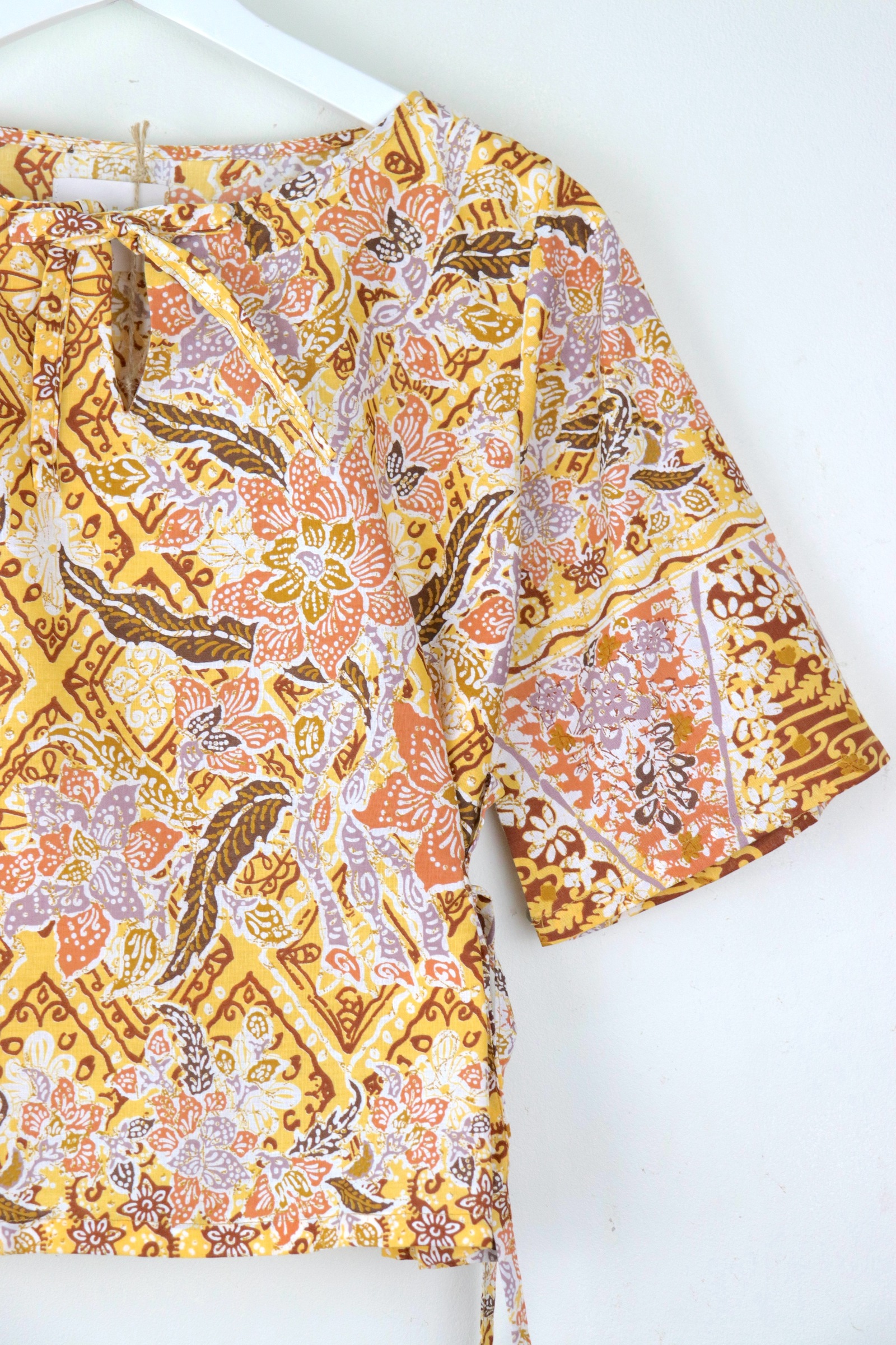 Kedah Batik Top - Puteri Cahaya