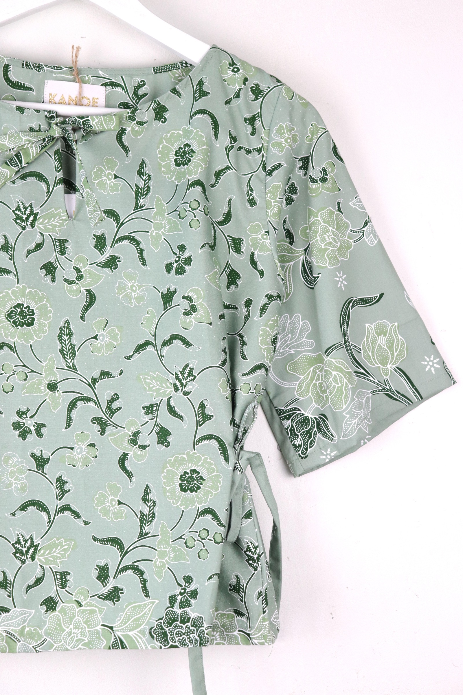 Kedah Batik Top - Liana Hijau