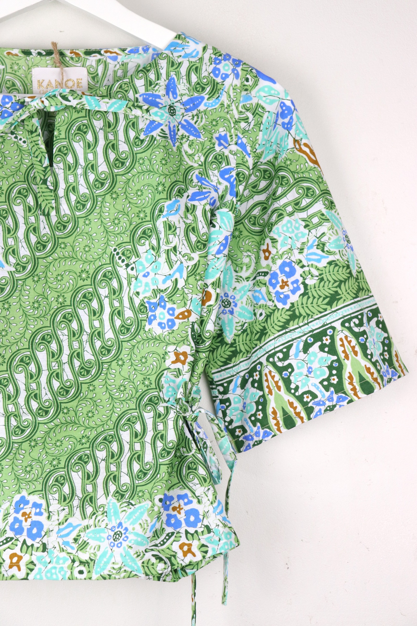Kedah Batik Top - Kemboja Berbunga [ M ]