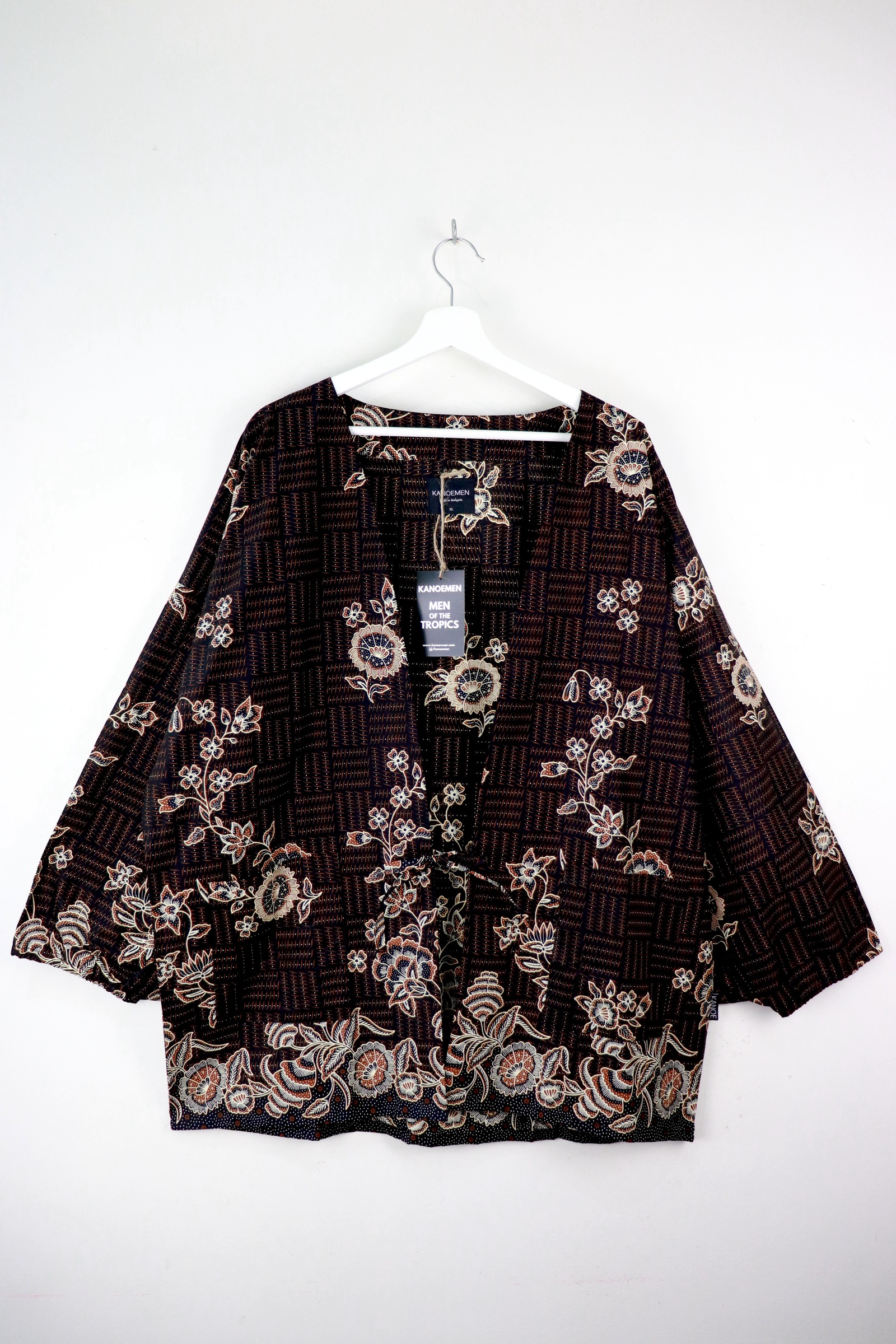 KANOEMEN Signature Batik Kimono - Asher