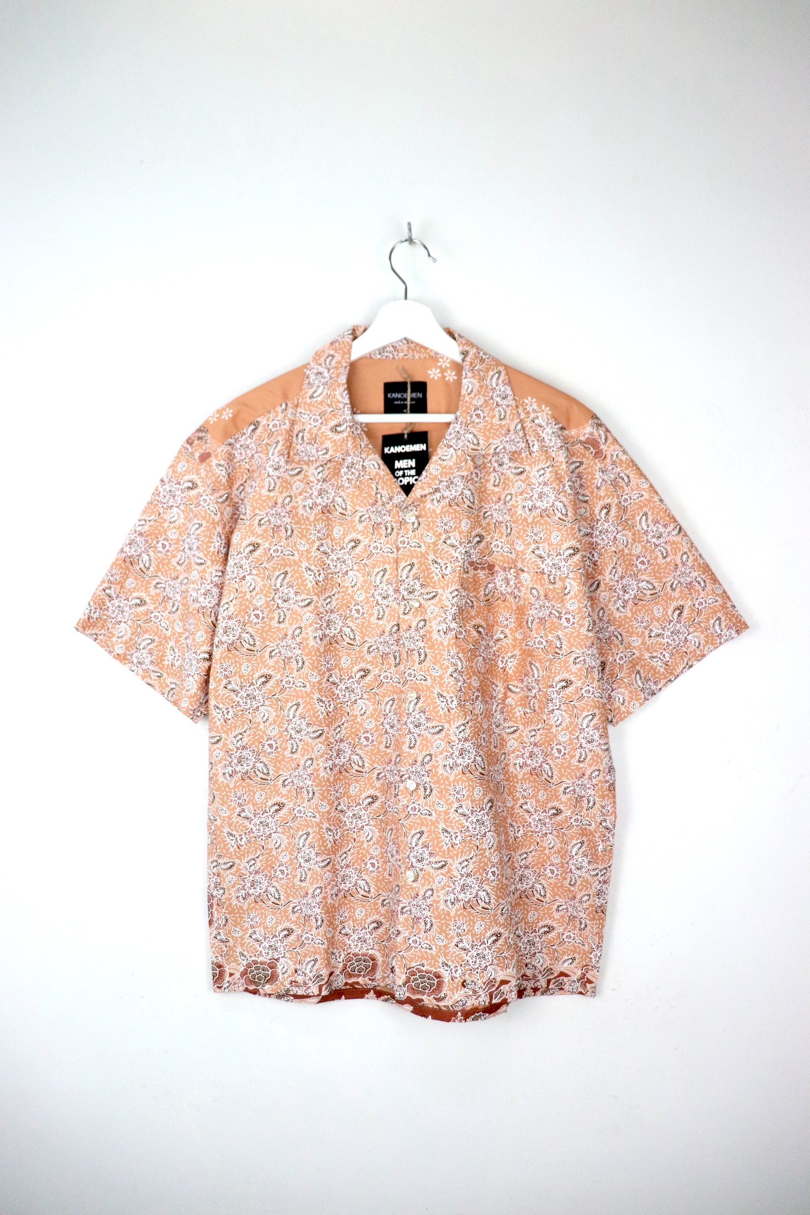 KANOEMEN Open Collar Batik Shirt - Root Beer [ M ]