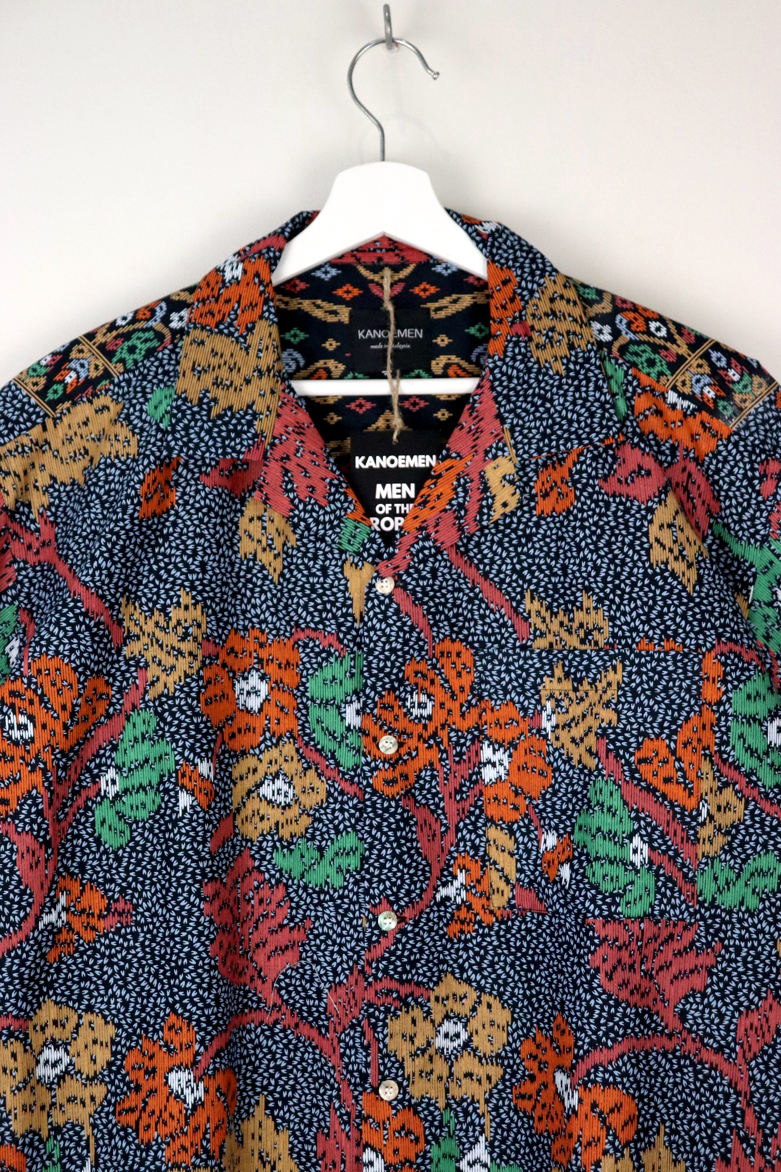 KANOEMEN Open Collar Batik Shirt - Quincy [ L ]