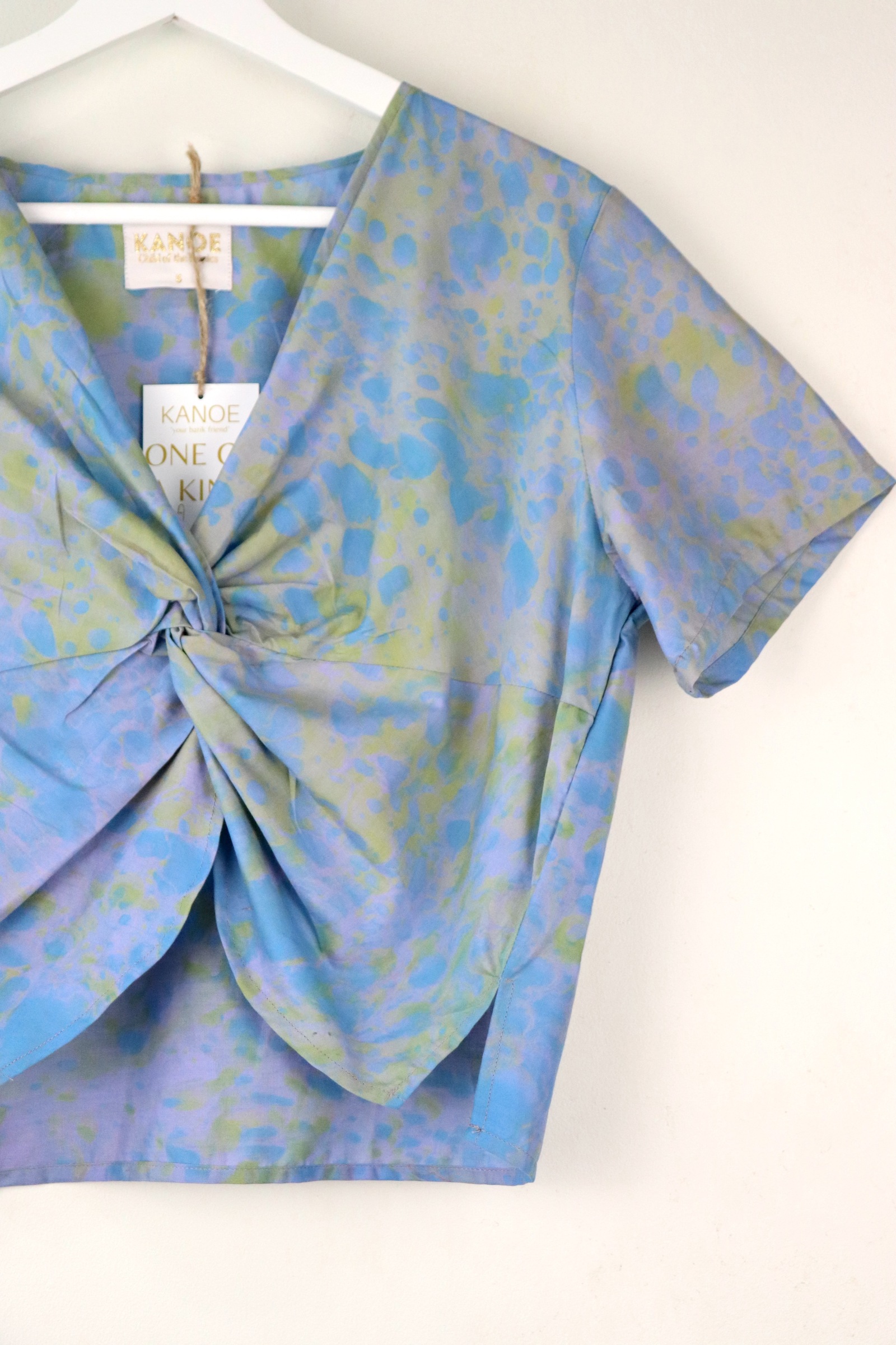 Twisted Front Top w/ Side Slits - Blueberry Delight [ HandMarbled ]