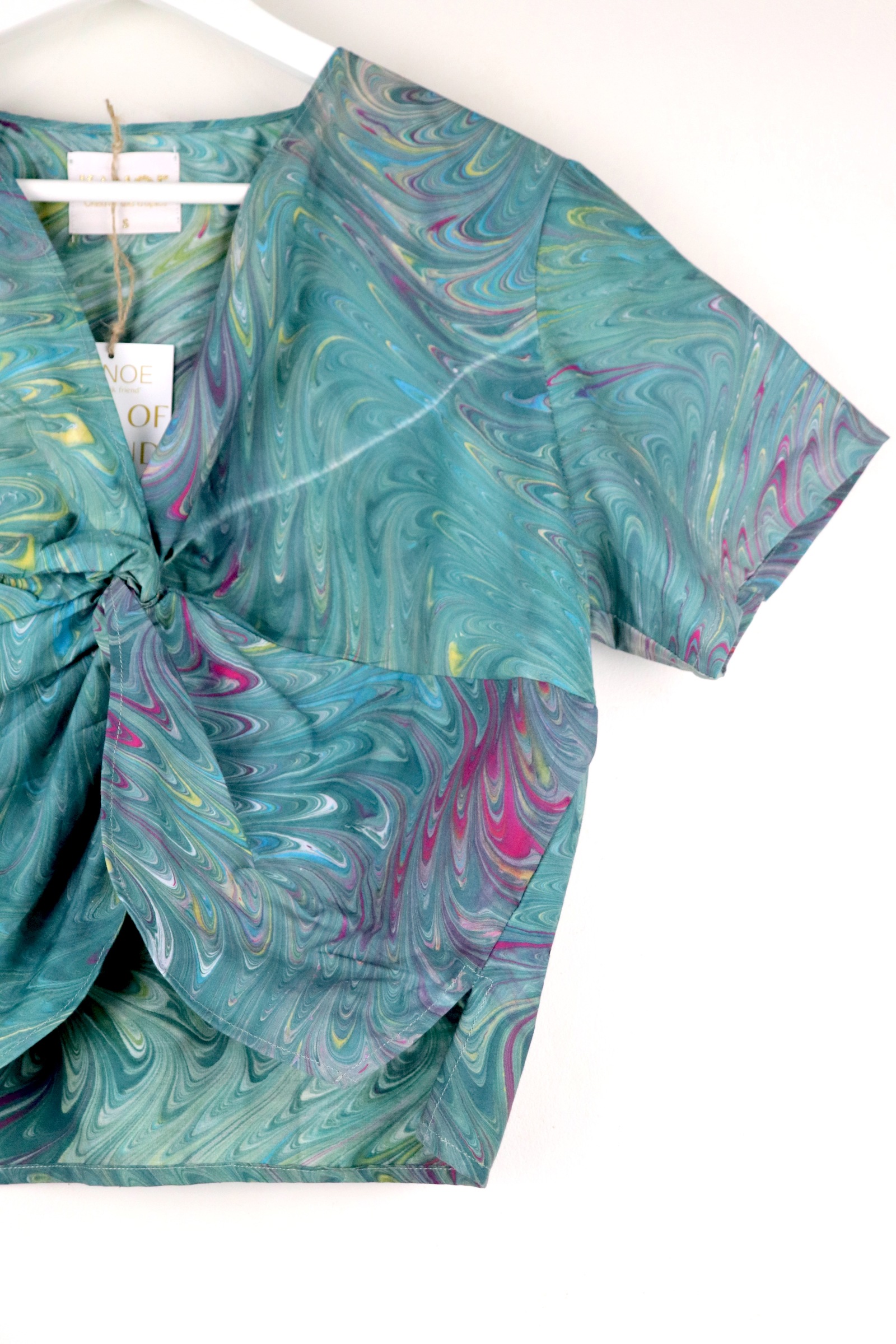 Twisted Front Top w/ Side Slits - Spirulina Waves [ HandMarbled ]