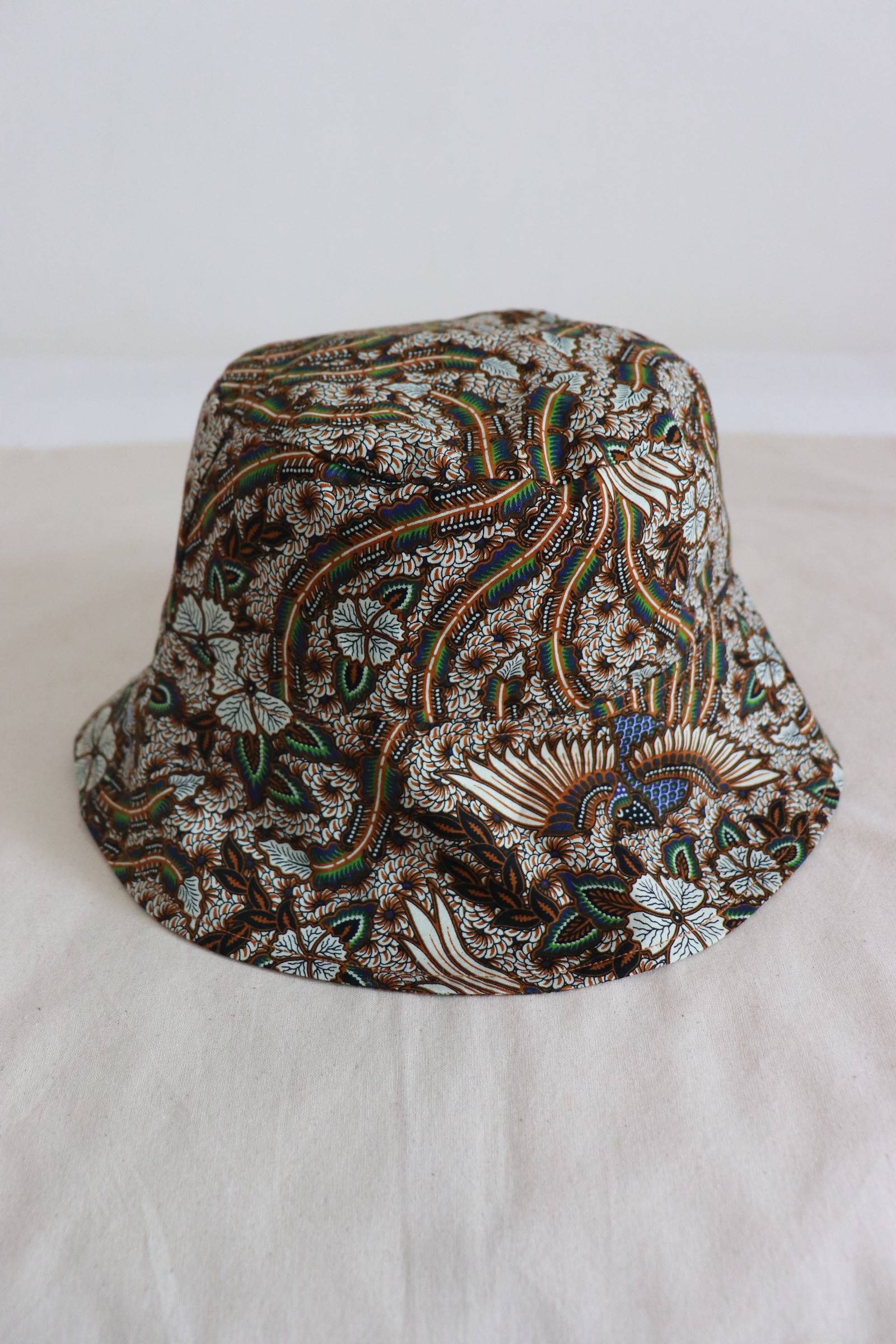 Reversible Batik Bucket Hat  - Zephyr [Wide Brim]