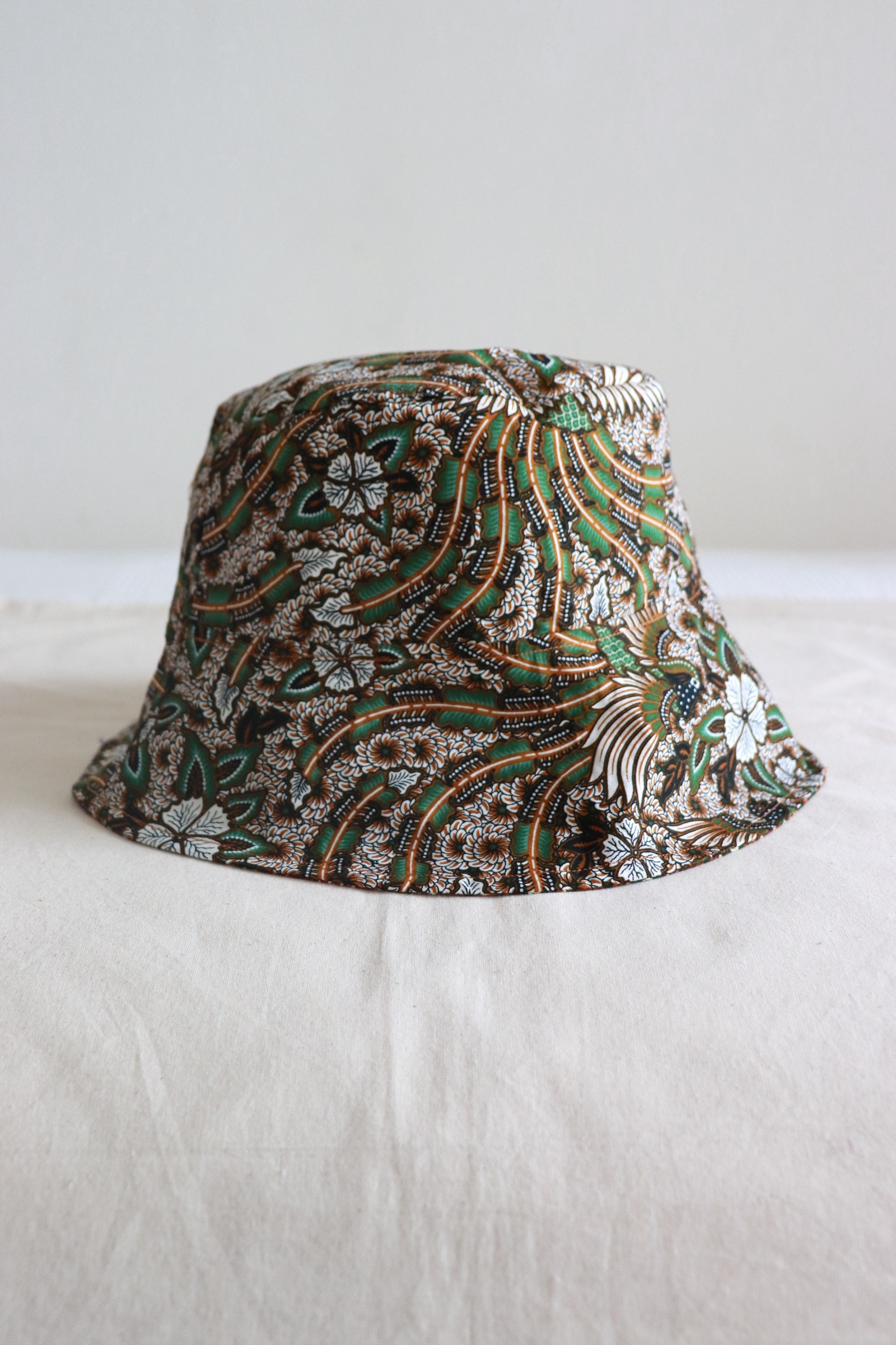 Reversible Batik Bucket Hat  - Willow [Wide Brim]