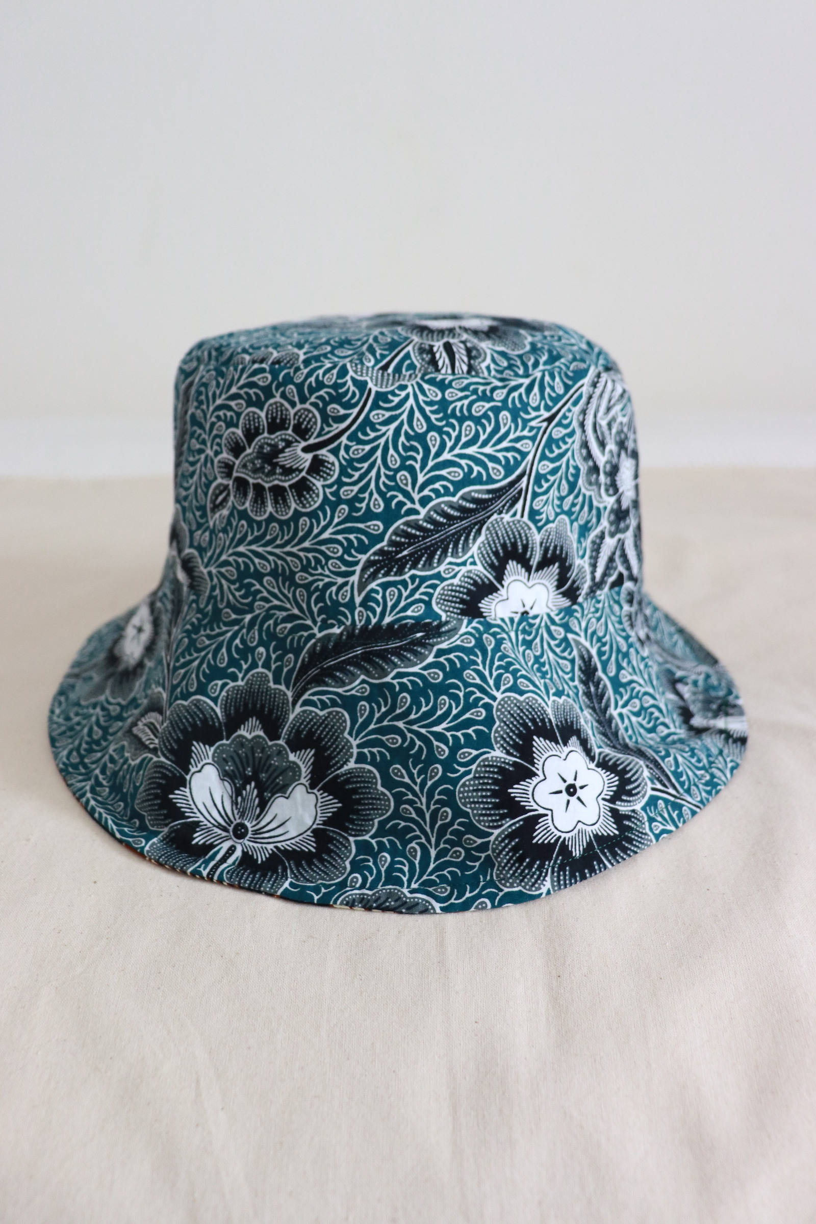 Reversible Batik Bucket Hat  - Gaia [Wide Brim]