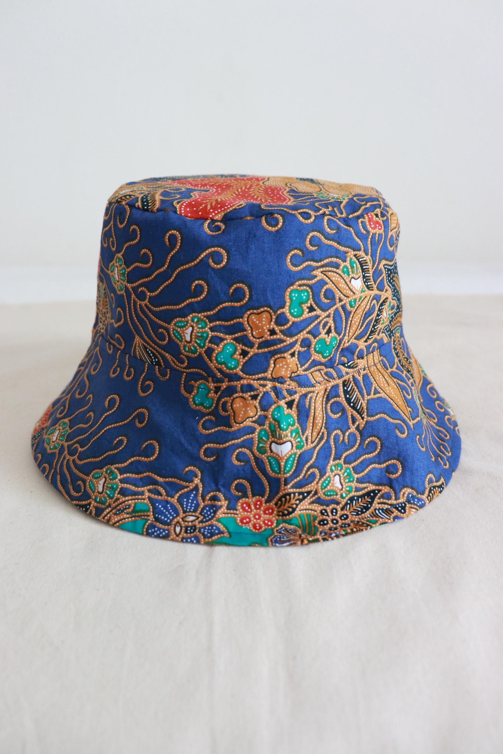 Reversible Batik Bucket Hat  - Astrid [Wide Brim]