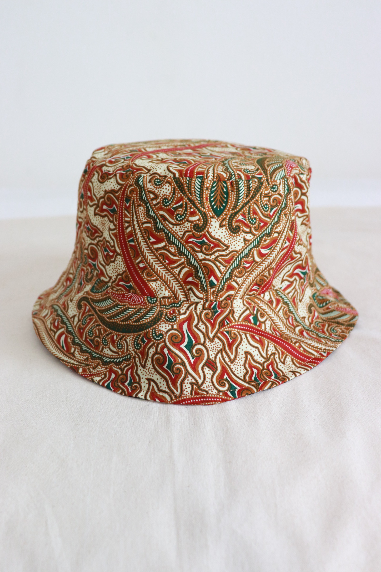 Reversible Batik Bucket Hat - Freya [Short Brim]