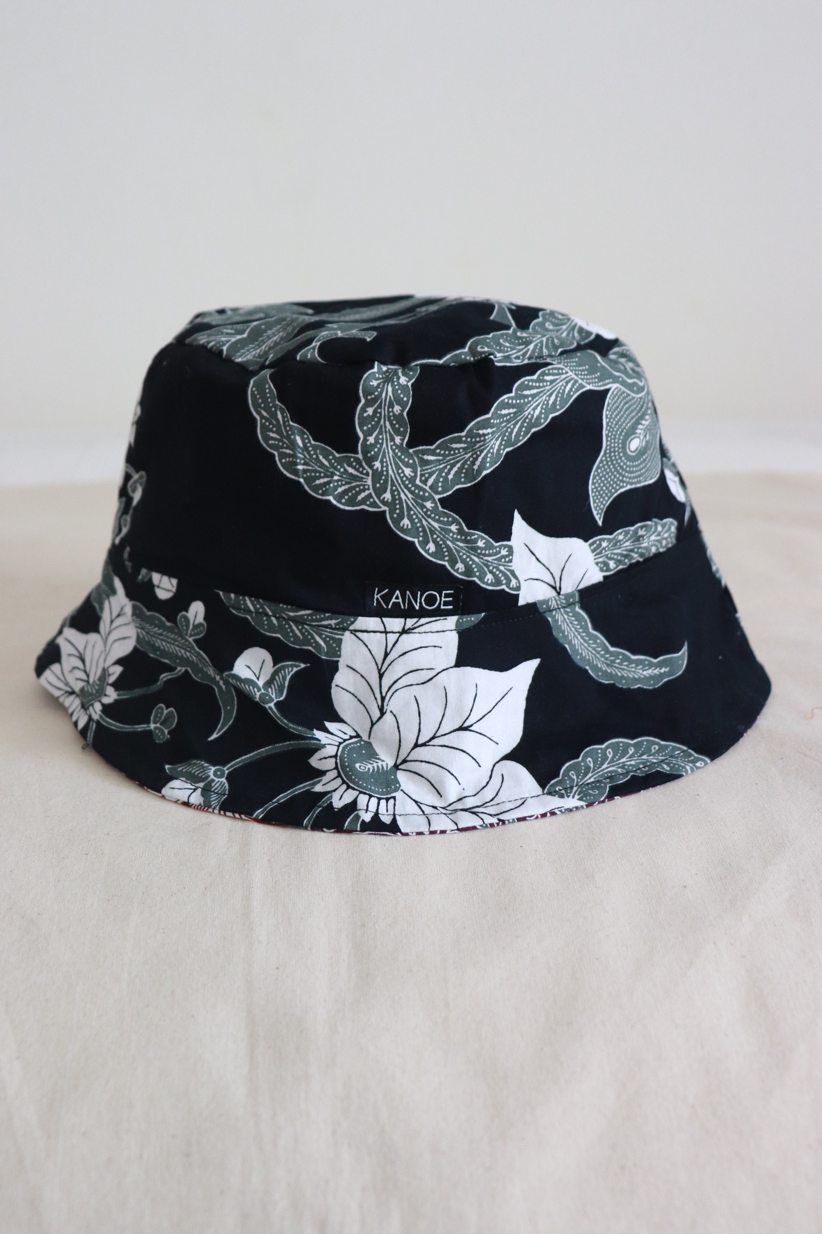 Reversible Batik Bucket Hat - Briar [Short Brim]
