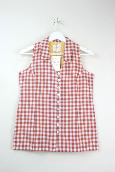 the-classic-gingham-batik-top-8