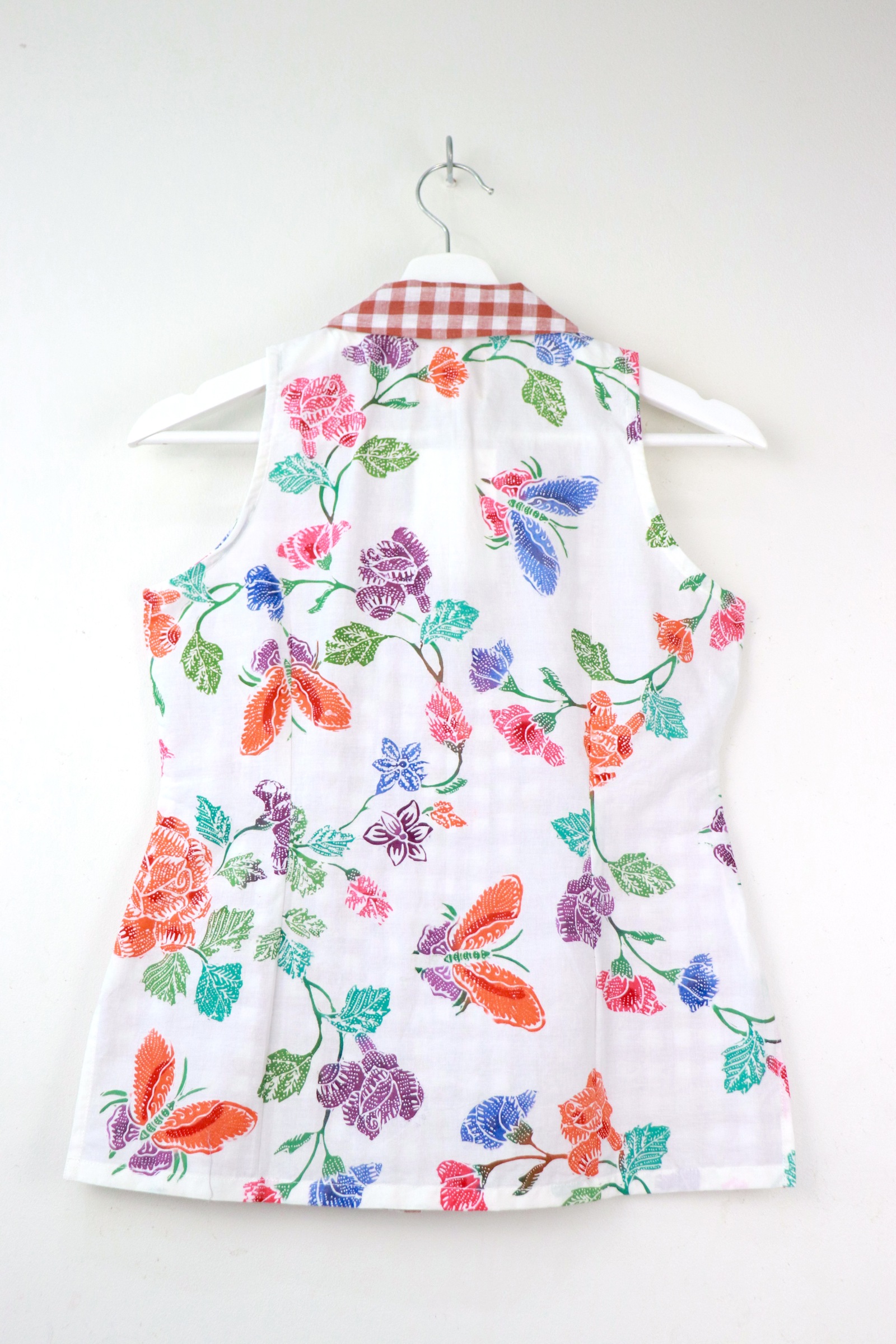 The Classic Gingham Batik Top - Diana