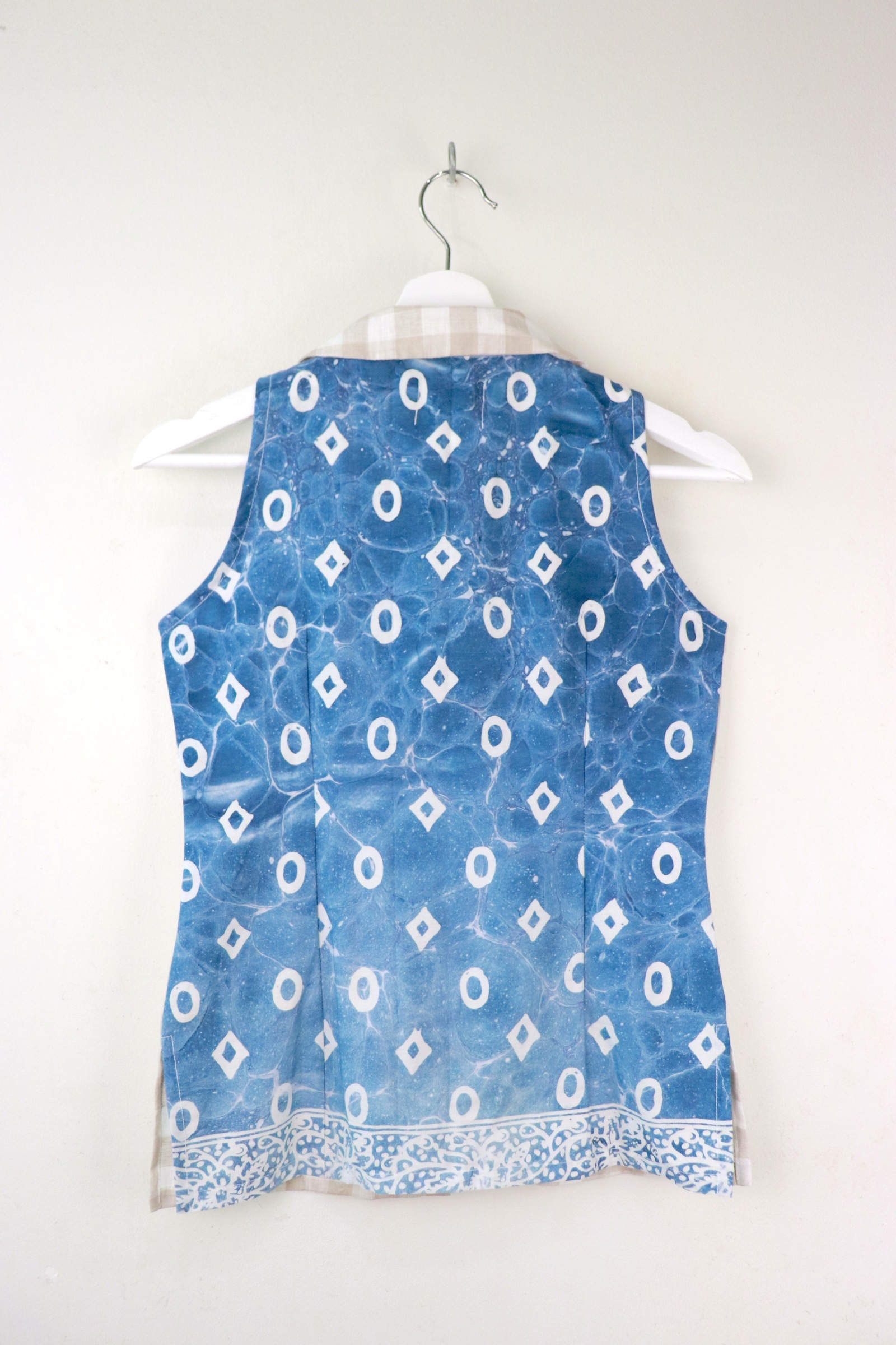 The Classic Gingham Batik Top - Chloe [ M ]