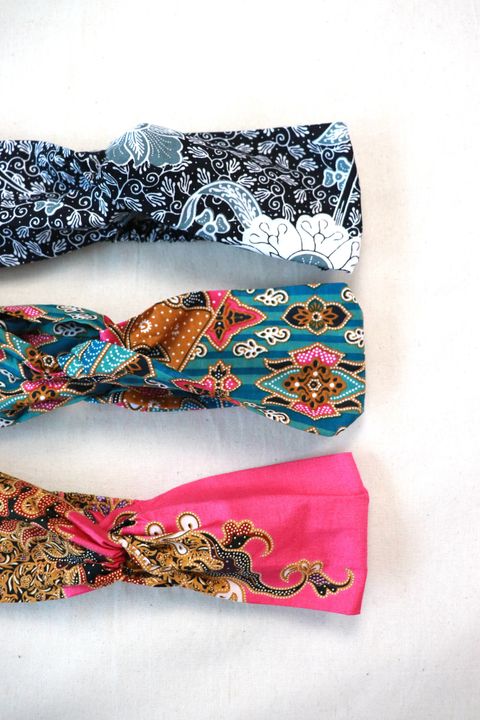 batik-crossover-headbands-42