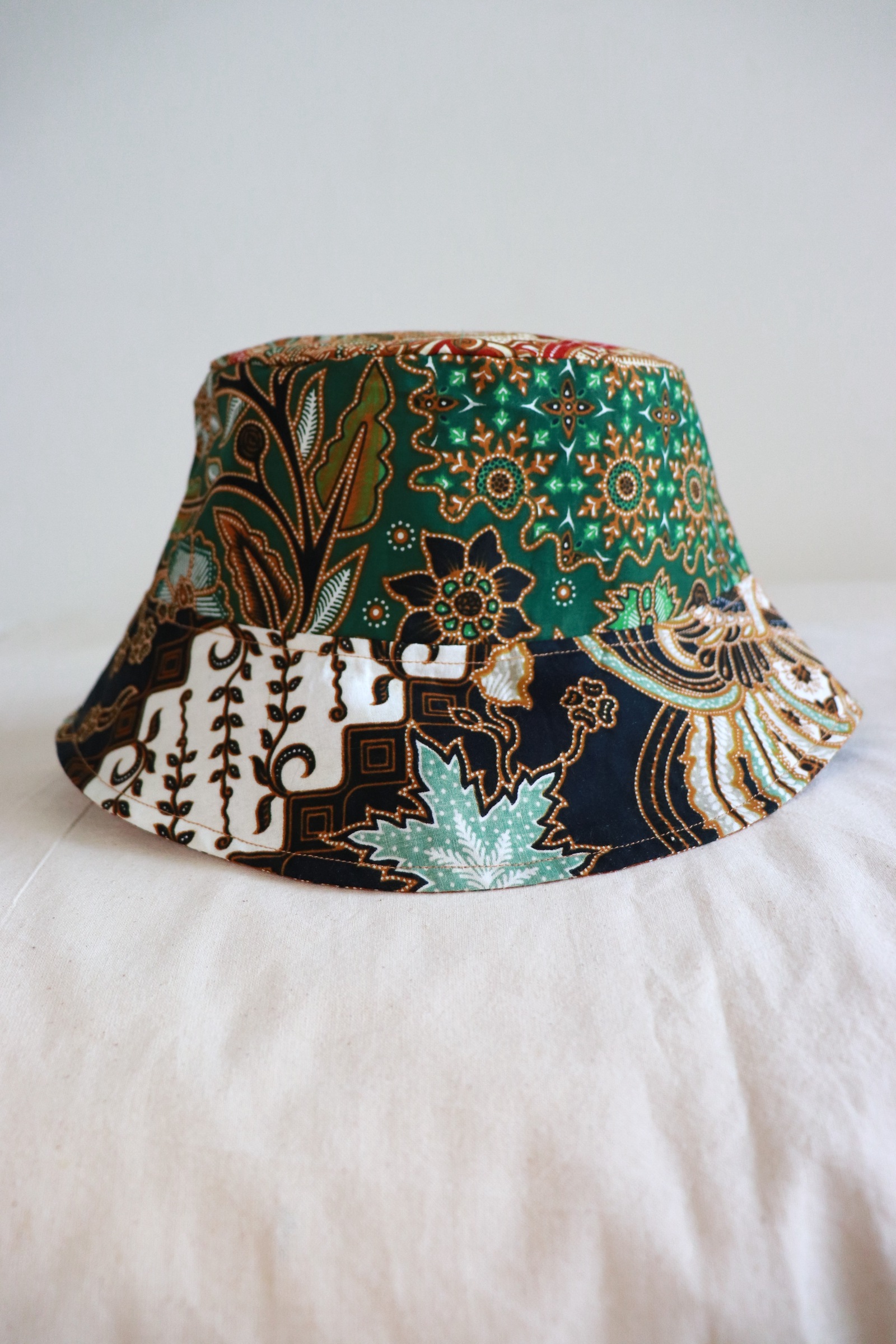 Patchwork Batik Bucket Hat Short Brim - Safiya