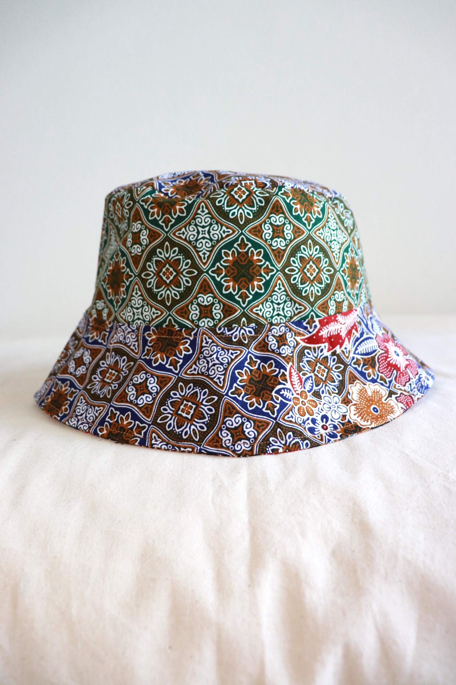 Patchwork Batik Bucket Hat Short Brim - Mariam