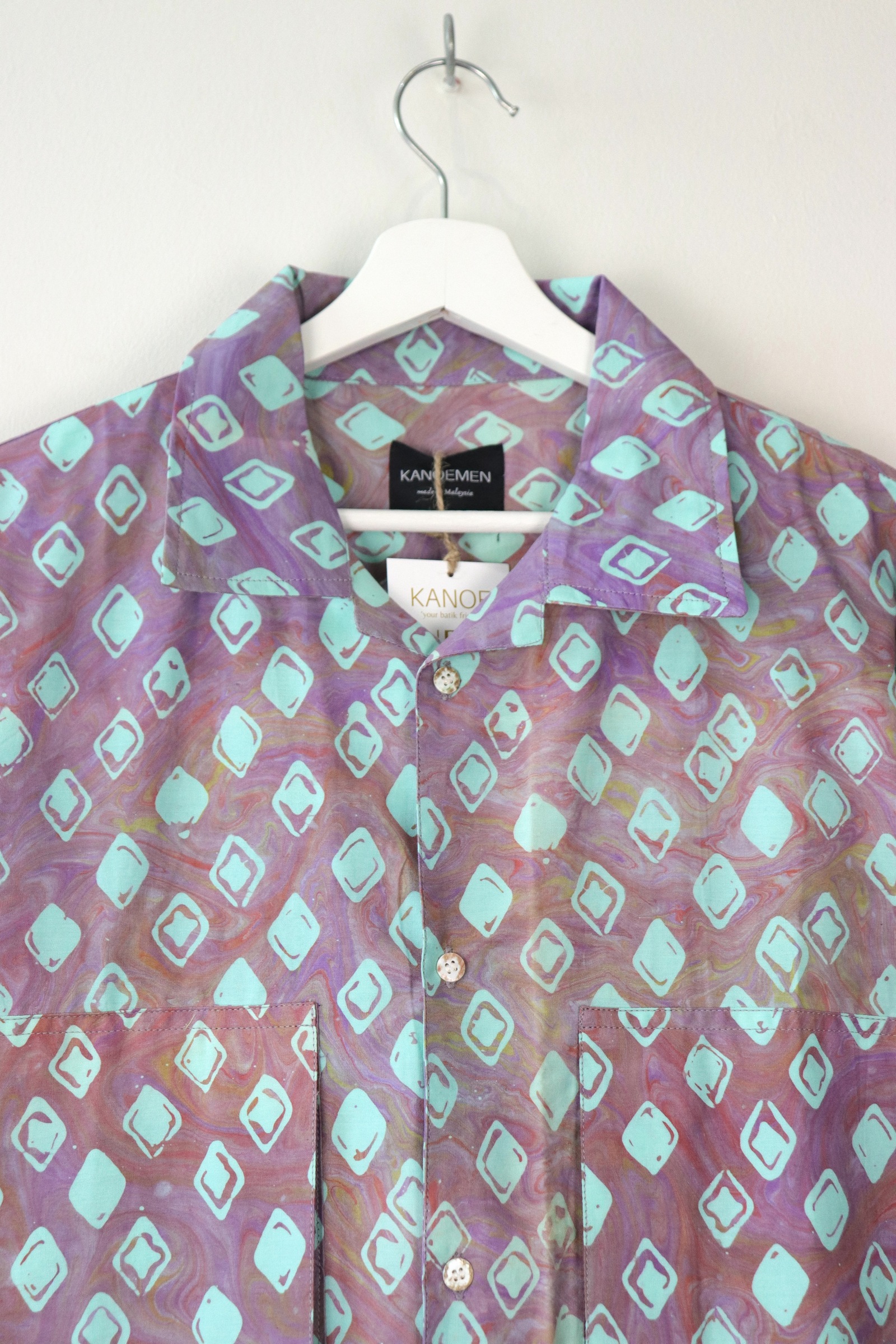 Men's Oversized Pockets Shirt - Skittles [ Handmade Batik ] [ XL ]