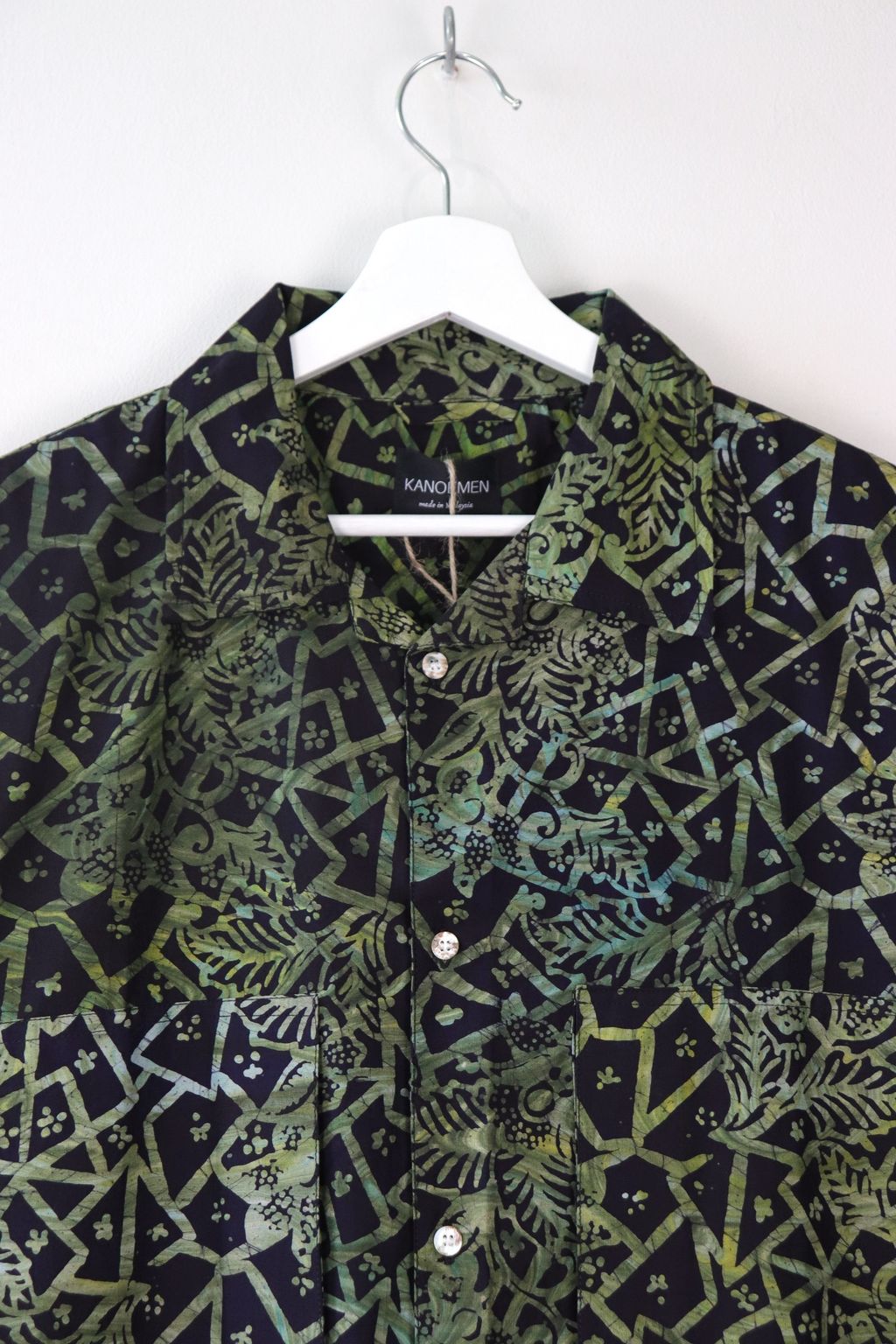 kanoemen-oversized-pocket-open-collar-shirt-105